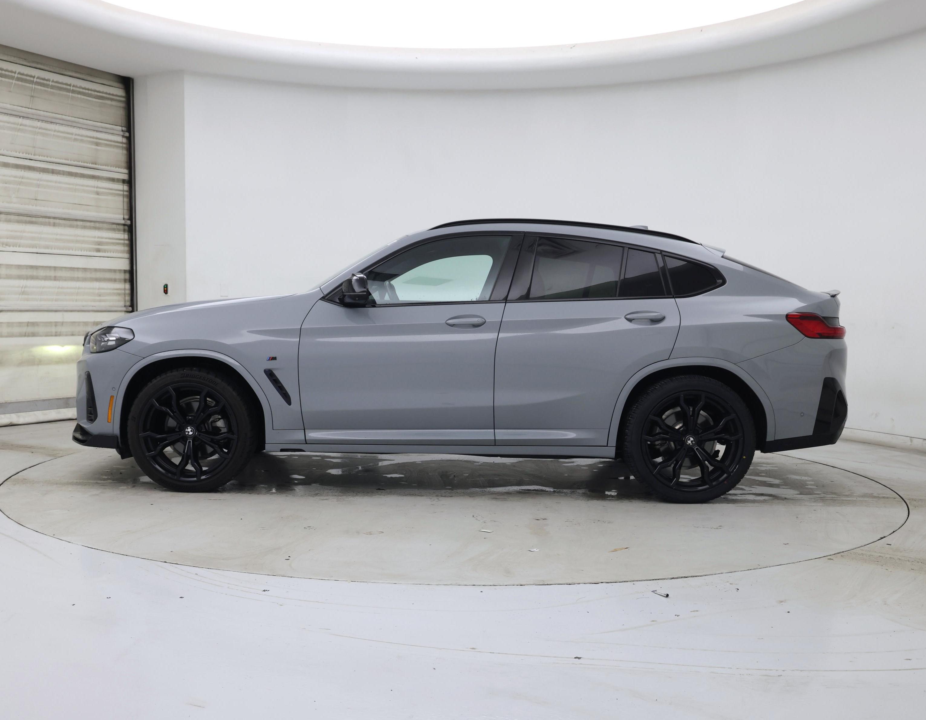 Thumbnail: 2022 BMW X4 - 3