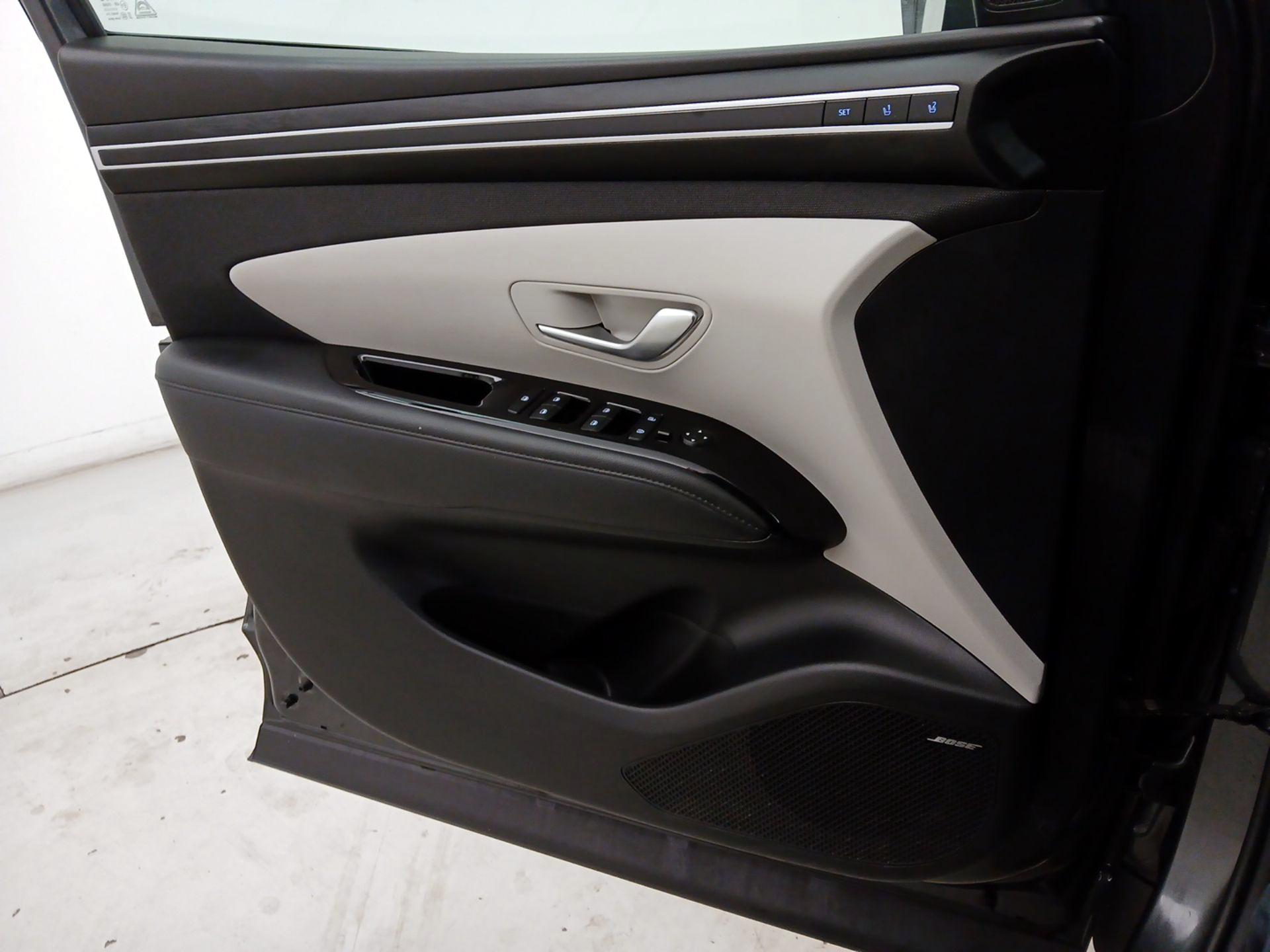 Thumbnail: 2023 Hyundai Tucson - 12