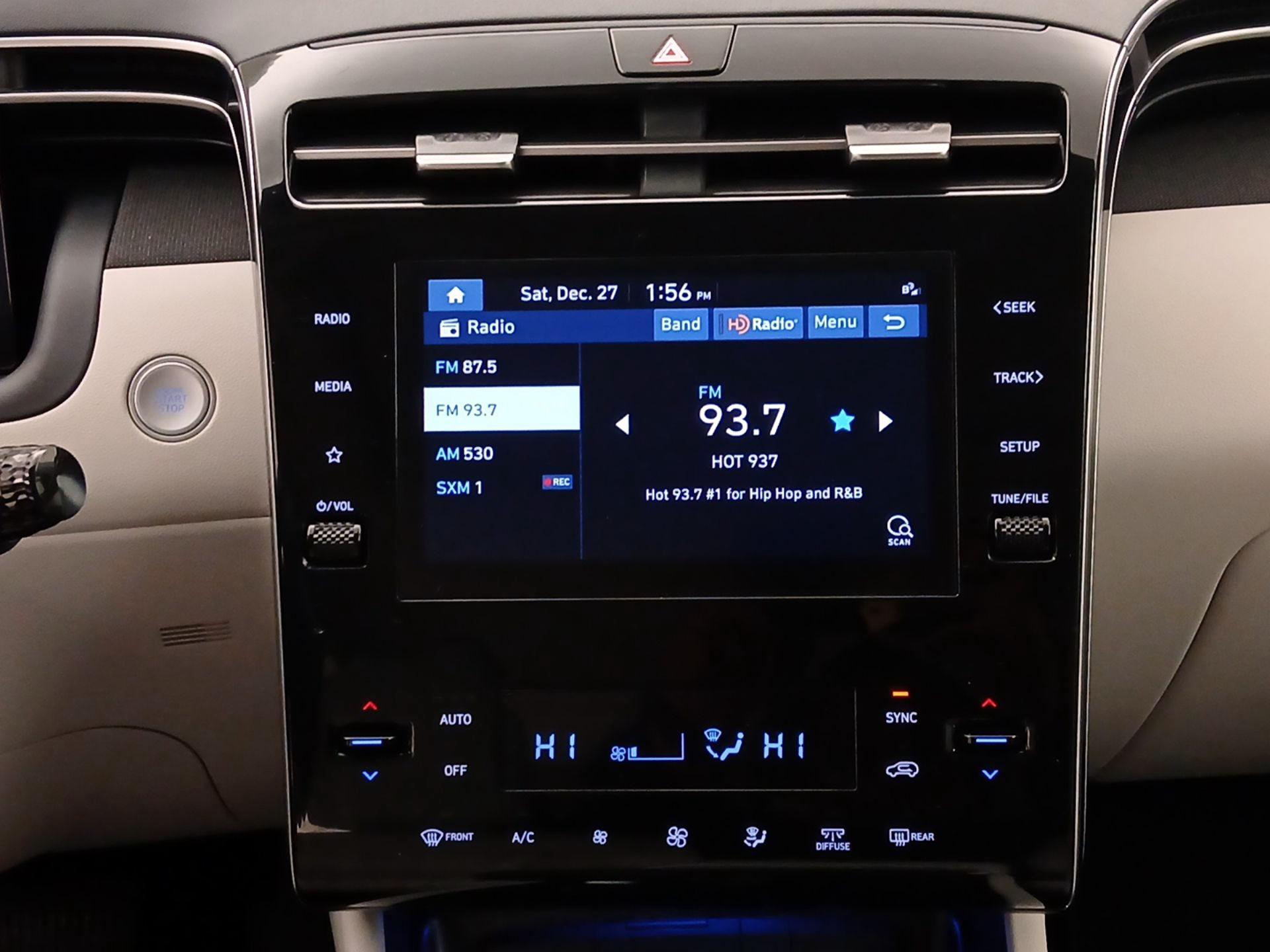 Thumbnail: 2023 Hyundai Tucson - 15