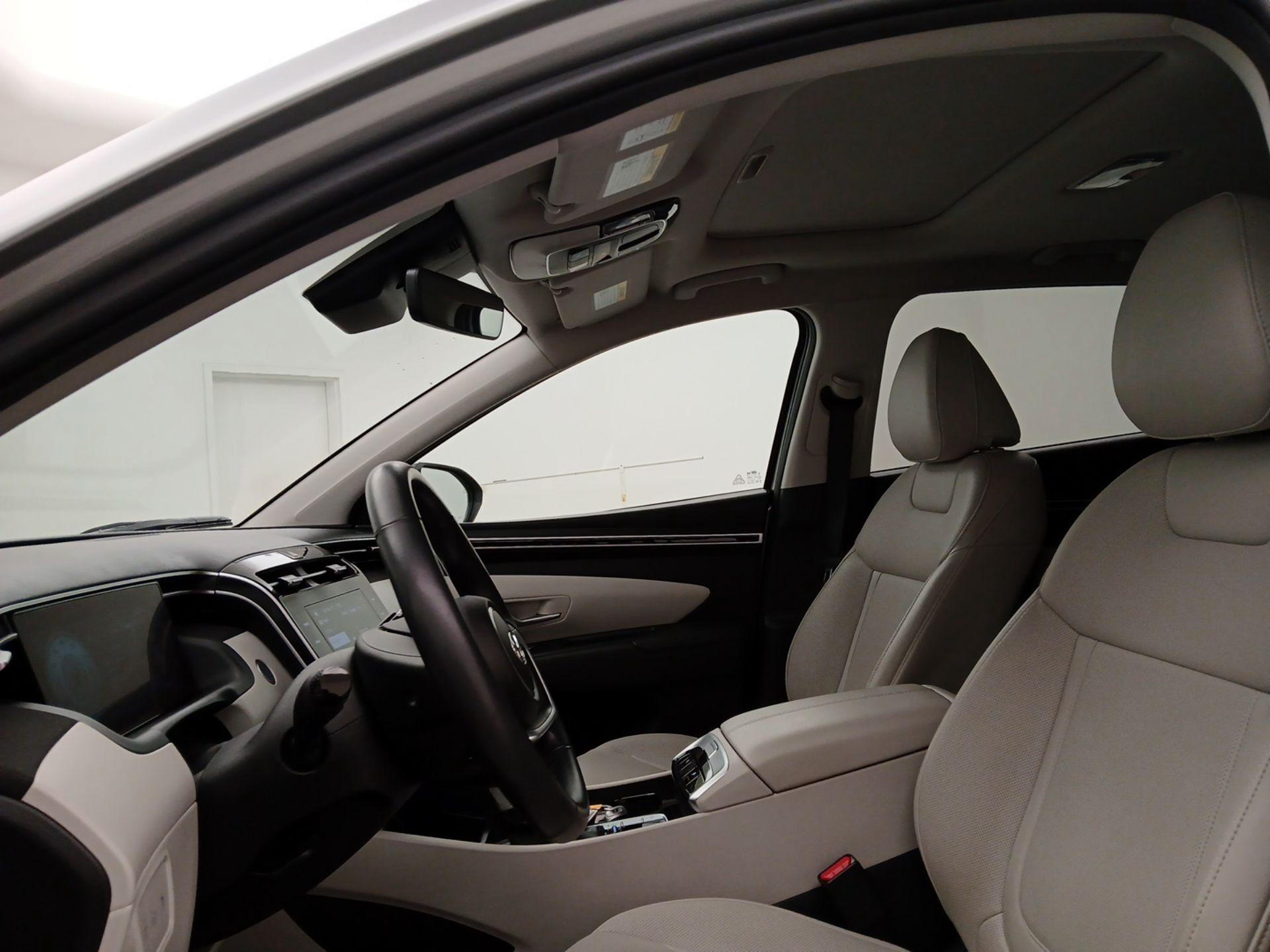 Thumbnail: 2023 Hyundai Tucson - 19