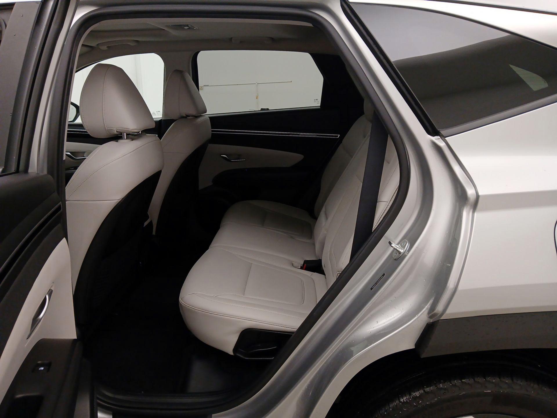 Thumbnail: 2023 Hyundai Tucson - 20