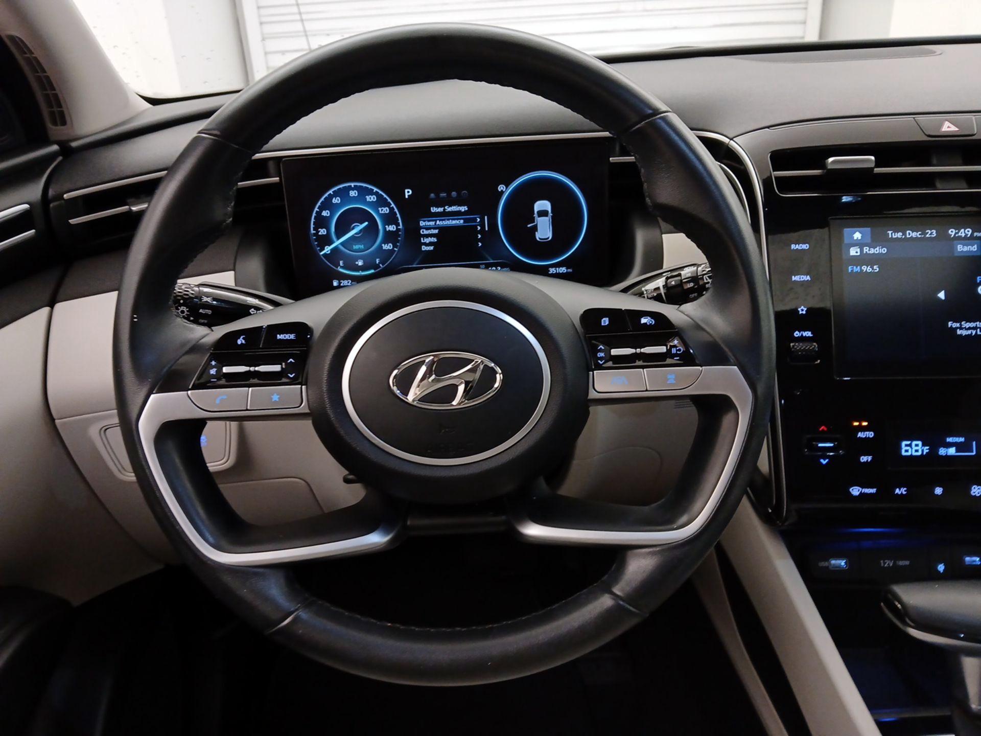 Thumbnail: 2023 Hyundai Tucson - 10