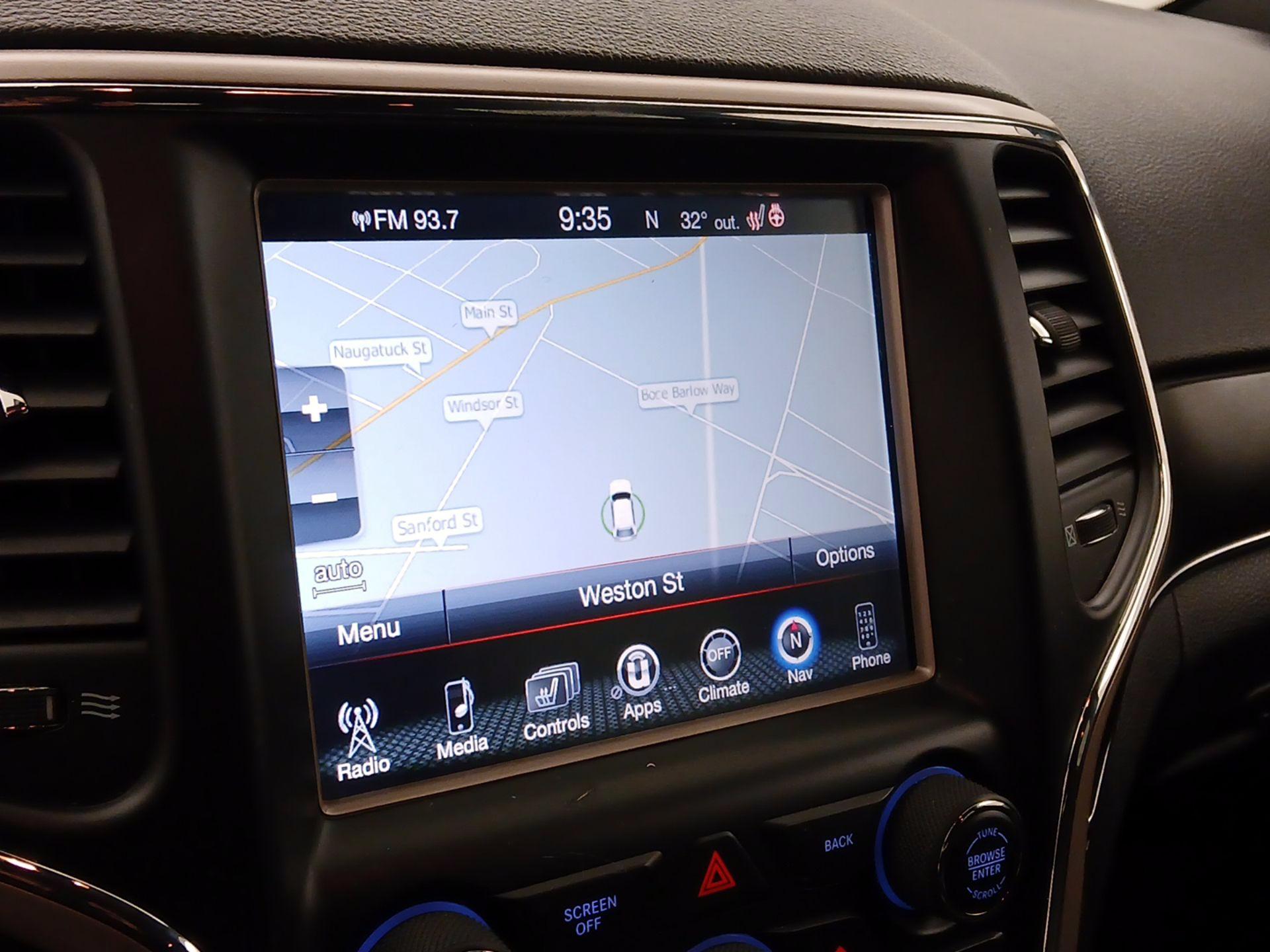 Thumbnail: 2014 Jeep Grand Cherokee - 14