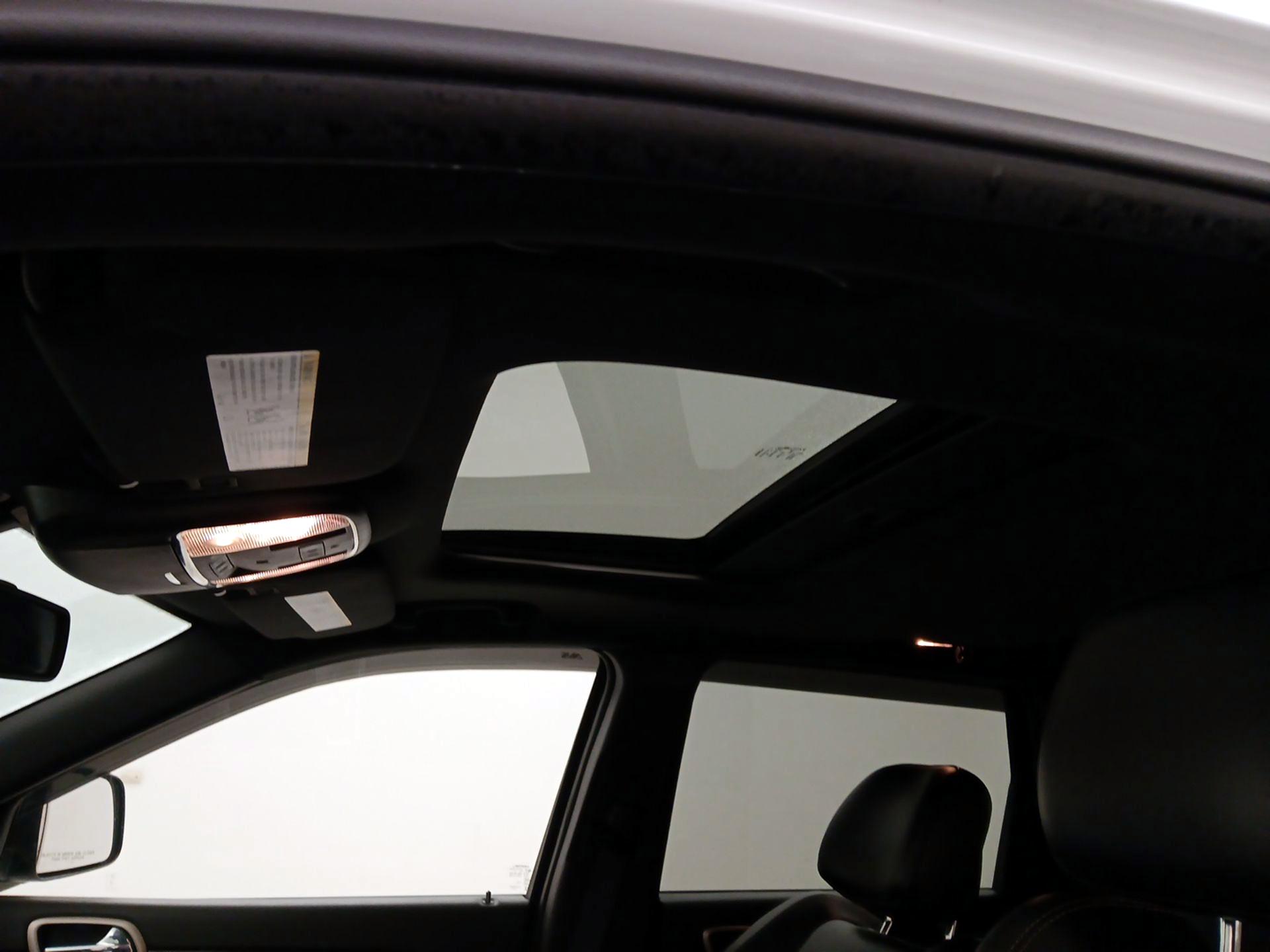 Thumbnail: 2014 Jeep Grand Cherokee - 20