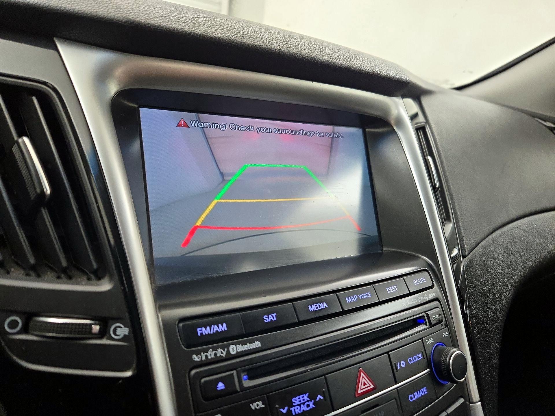 Thumbnail: 2014 Hyundai Sonata - 15