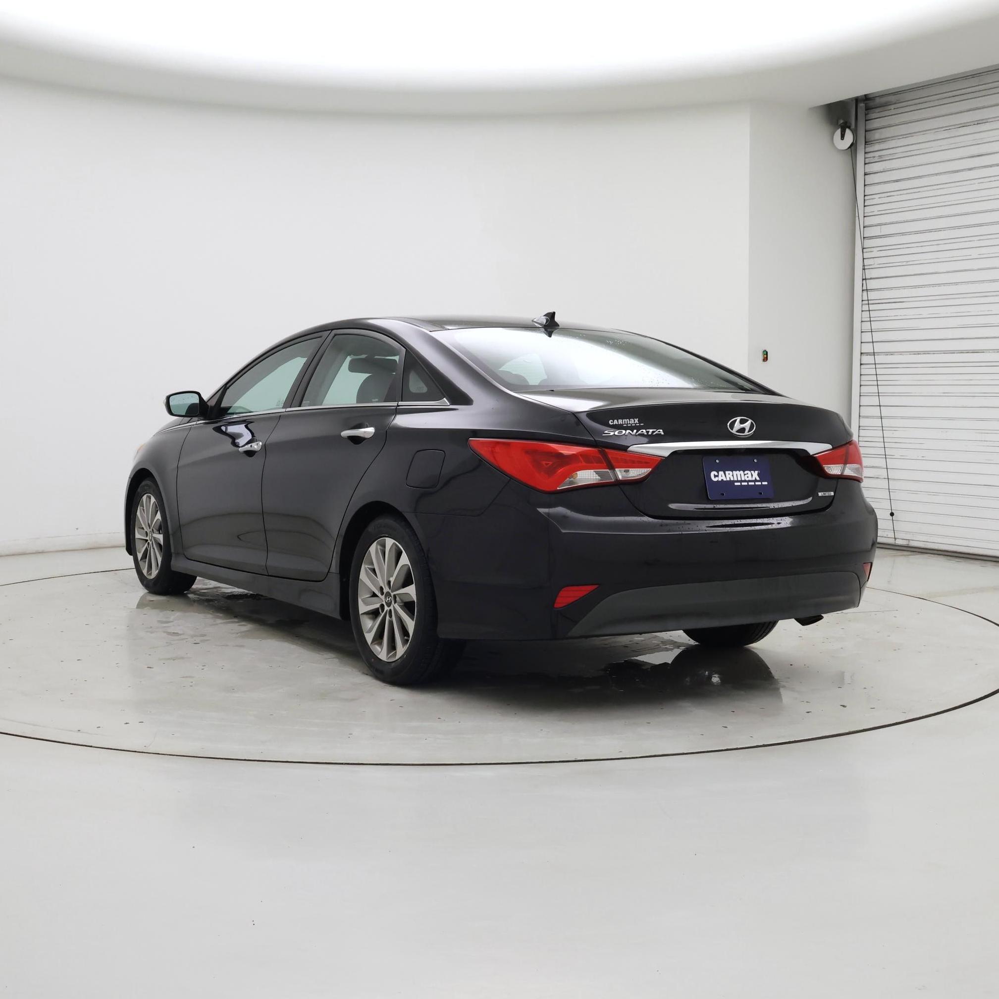 Thumbnail: 2014 Hyundai Sonata - 2