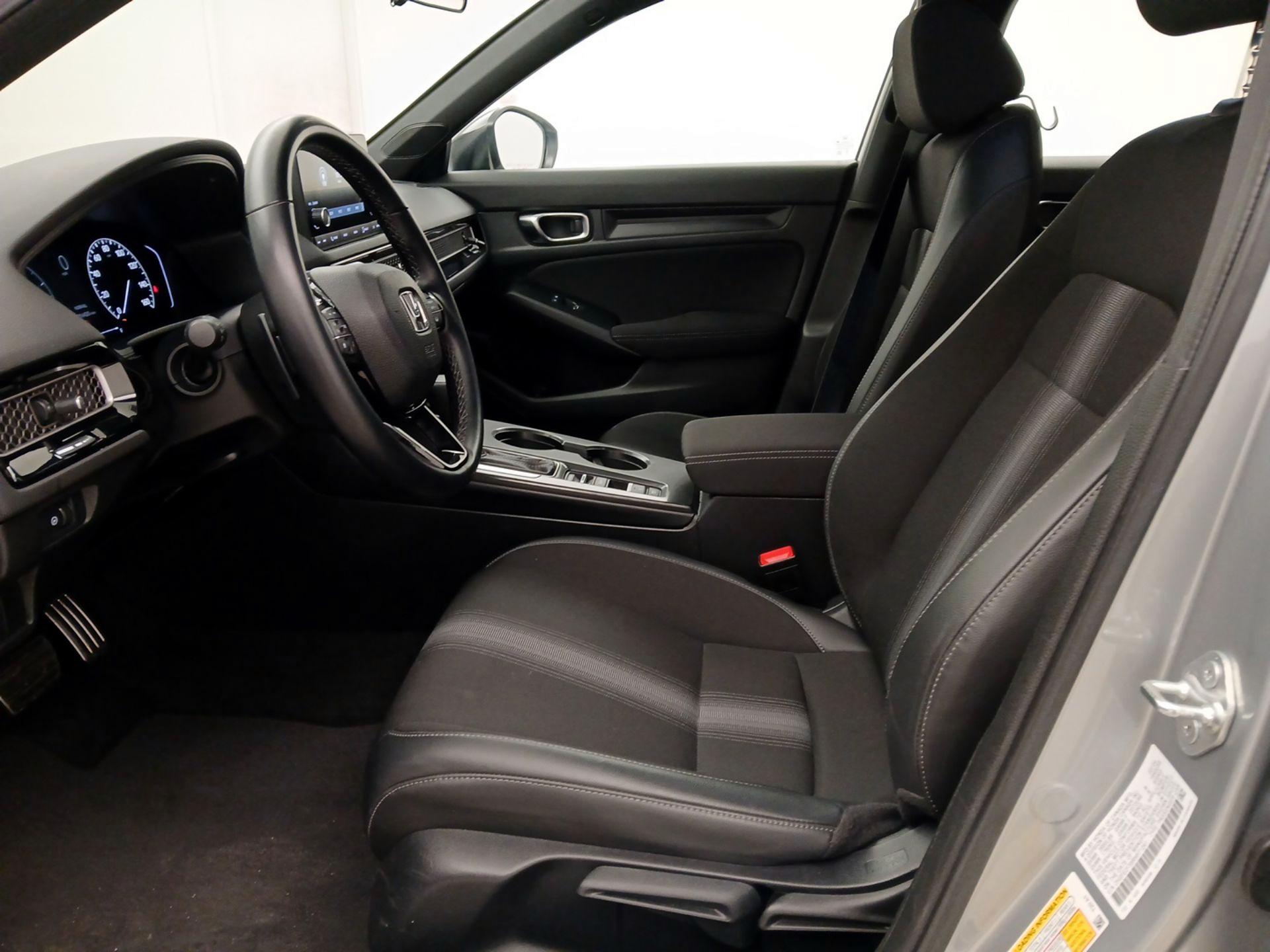 Thumbnail: 2024 Honda Civic - 11