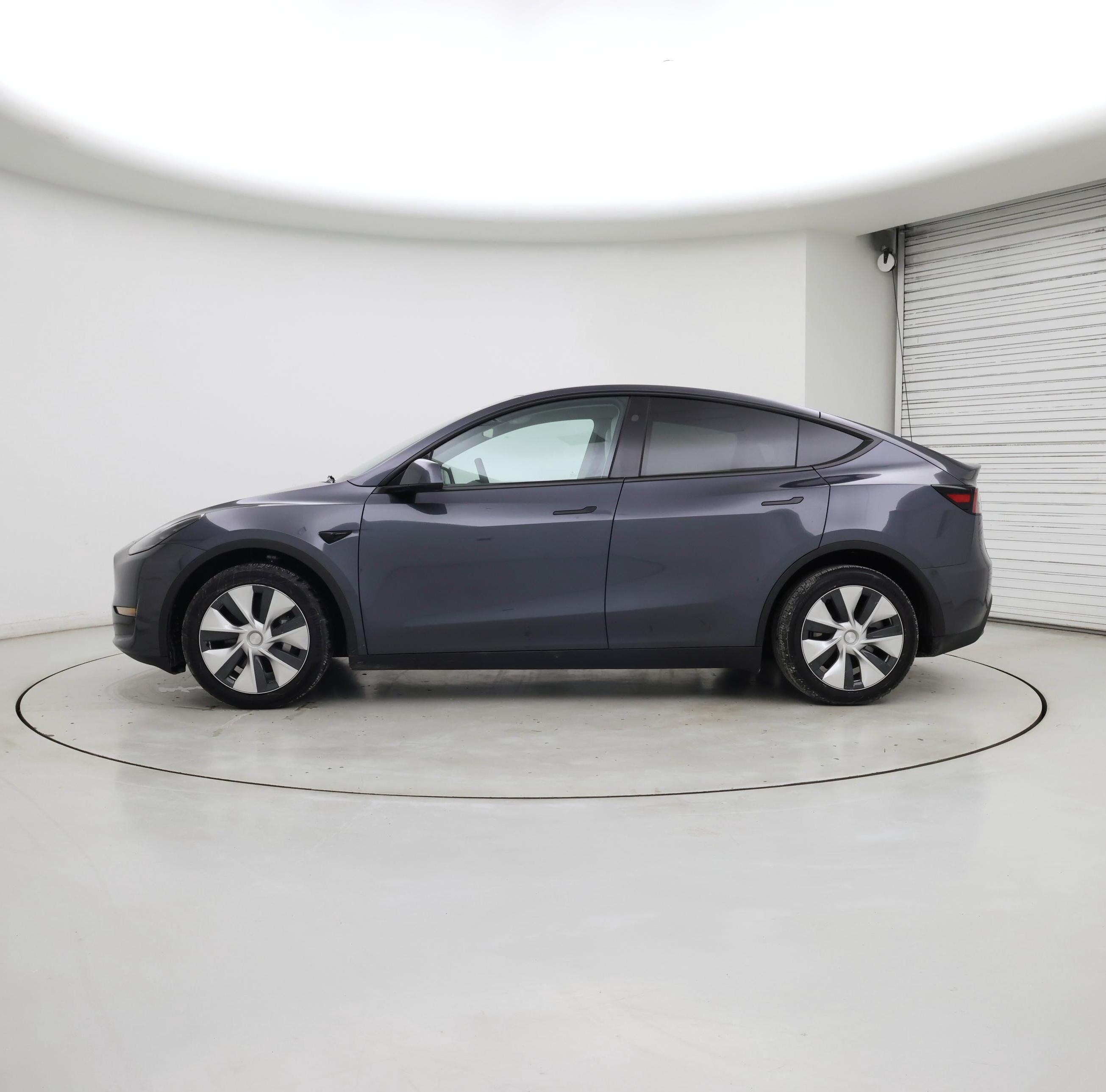 Thumbnail: 2023 Tesla Model Y - 3