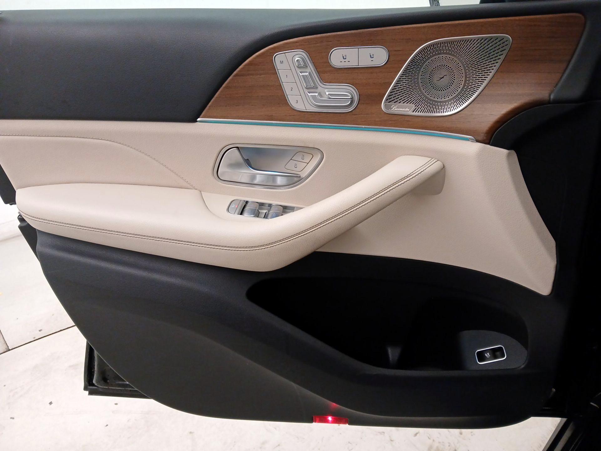 Thumbnail: 2021 Mercedes-Benz GLE - 12