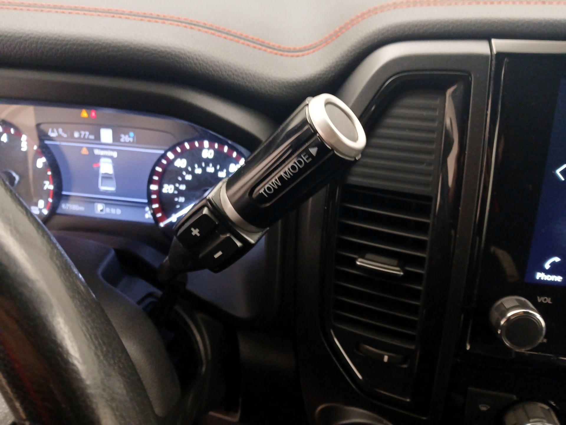 Thumbnail: 2021 Nissan Titan - 18