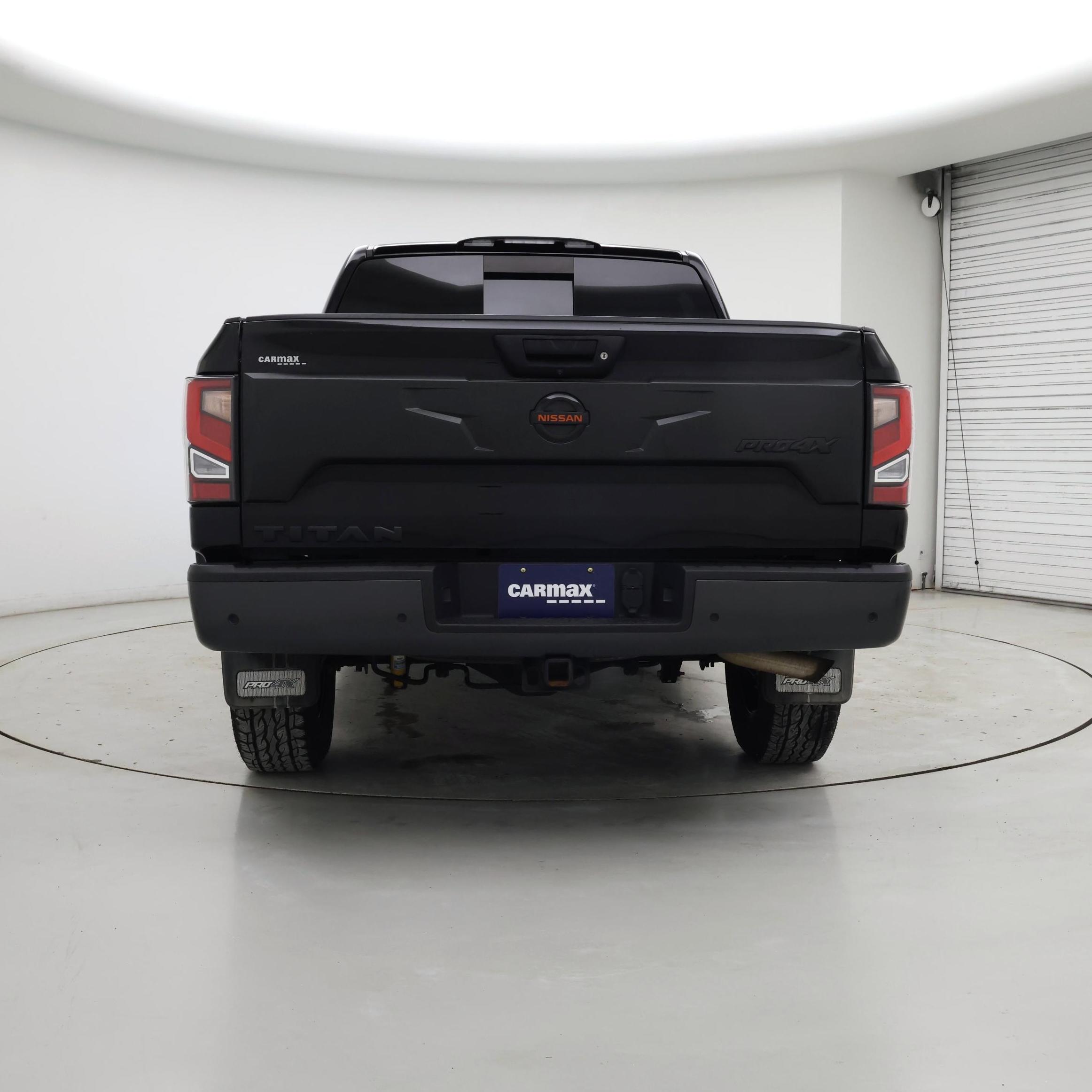 Thumbnail: 2021 Nissan Titan - 6