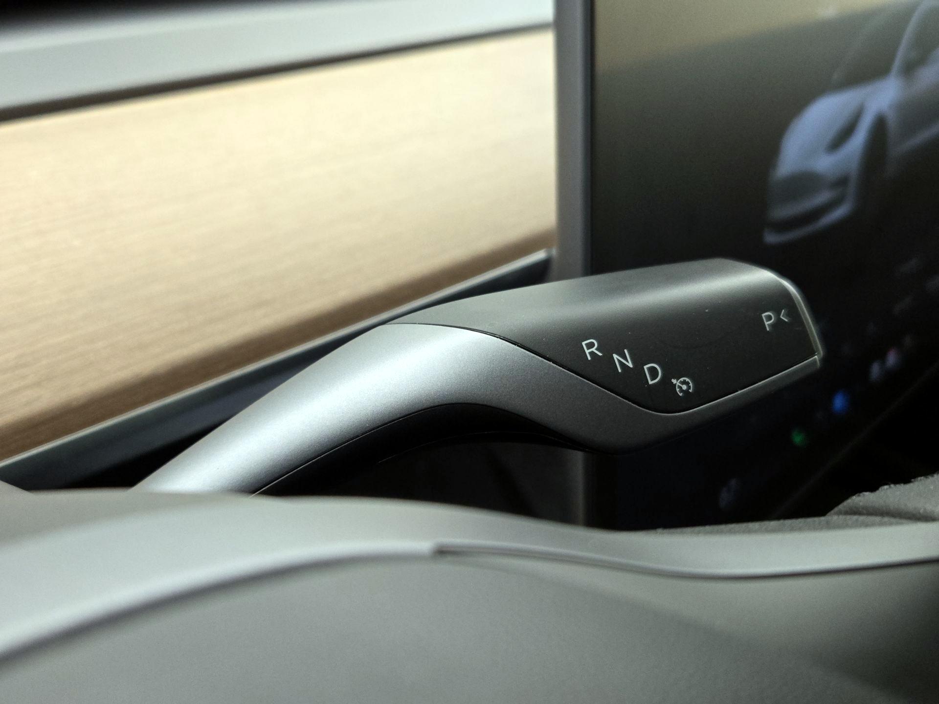 Thumbnail: 2022 Tesla Model 3 - 17