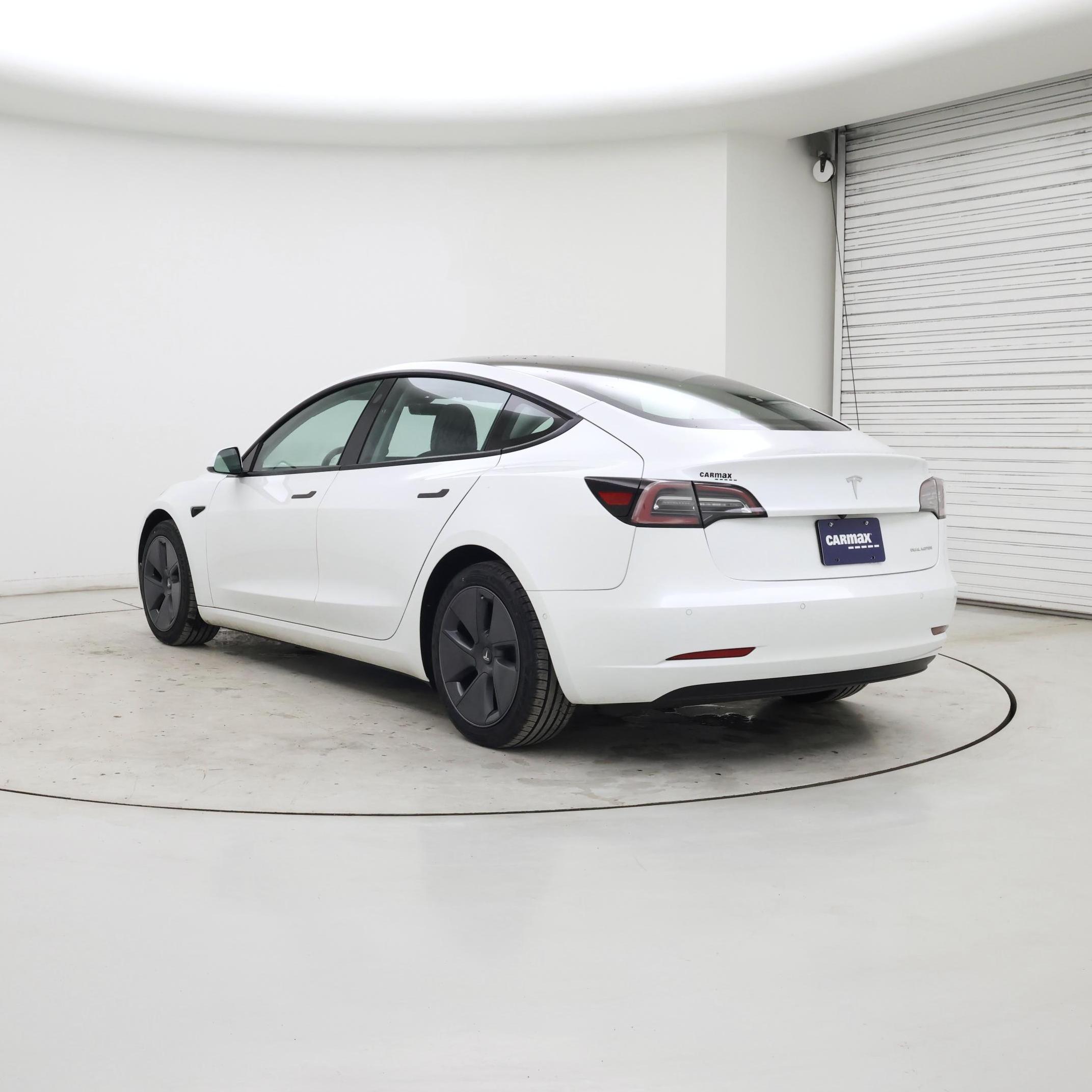 Thumbnail: 2022 Tesla Model 3 - 2