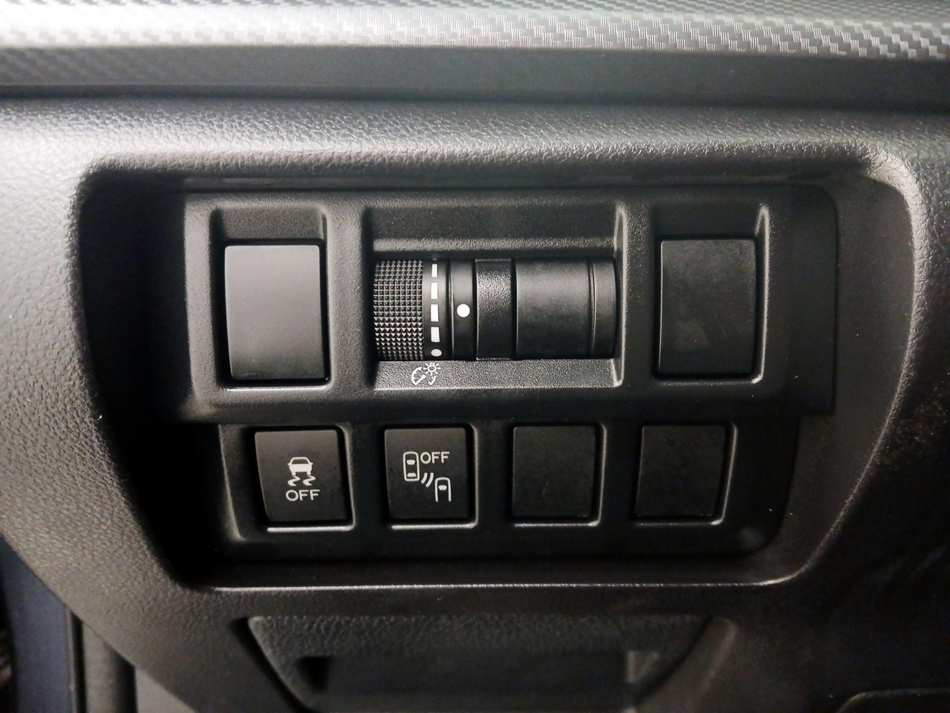 Thumbnail: 2017 Subaru Impreza - 13