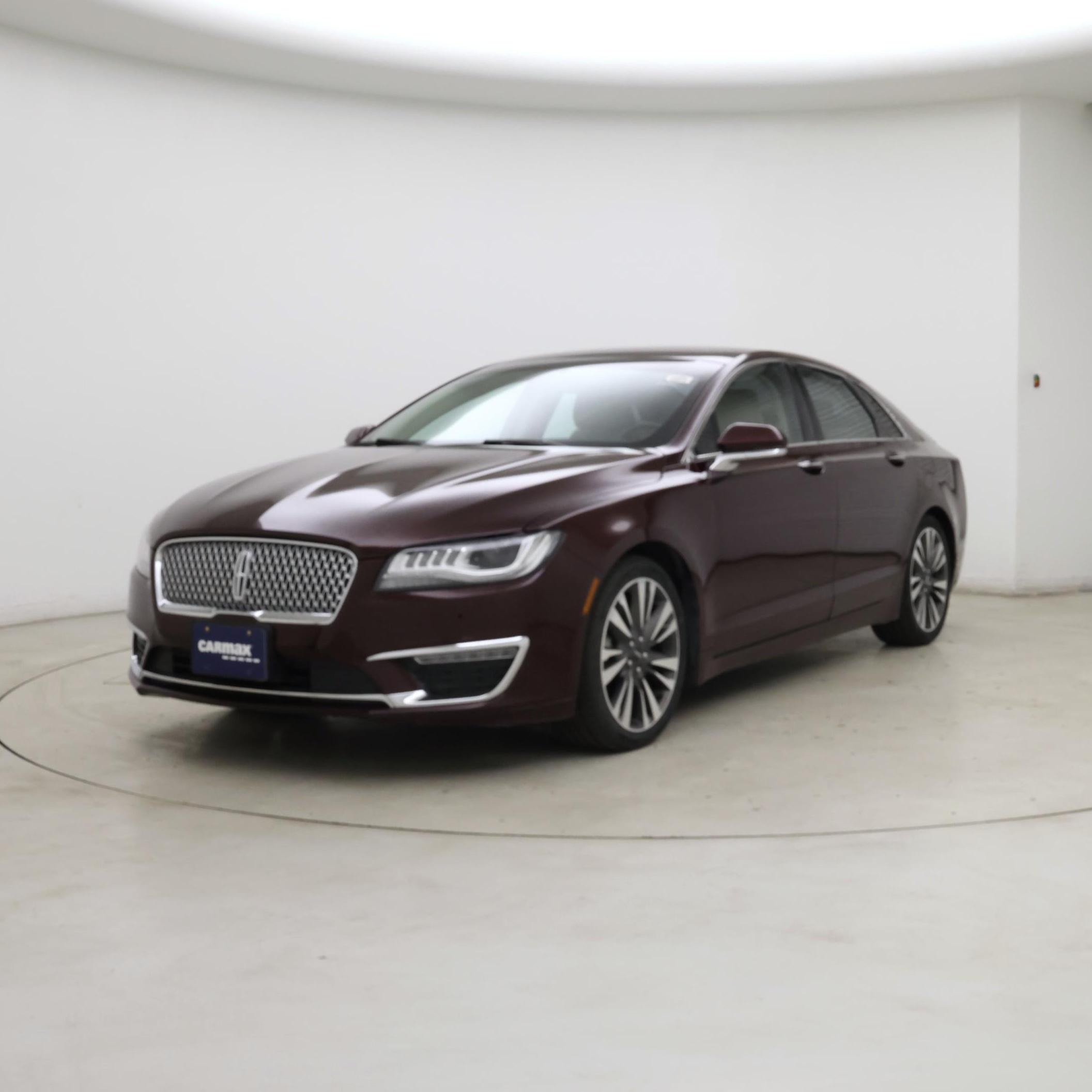 Thumbnail: 2017 Lincoln MKZ - 4