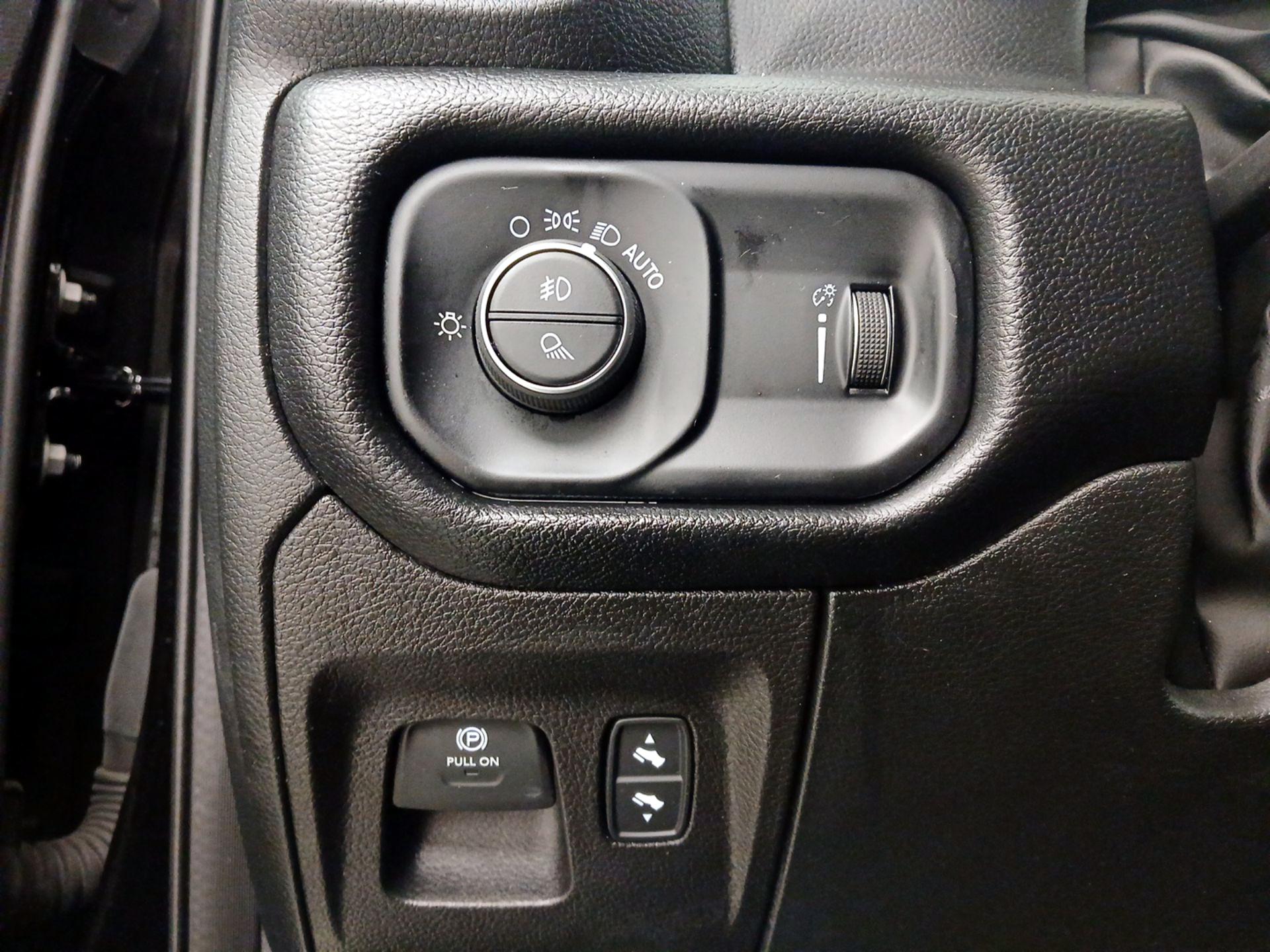 Thumbnail: 2022 RAM 1500 - 13