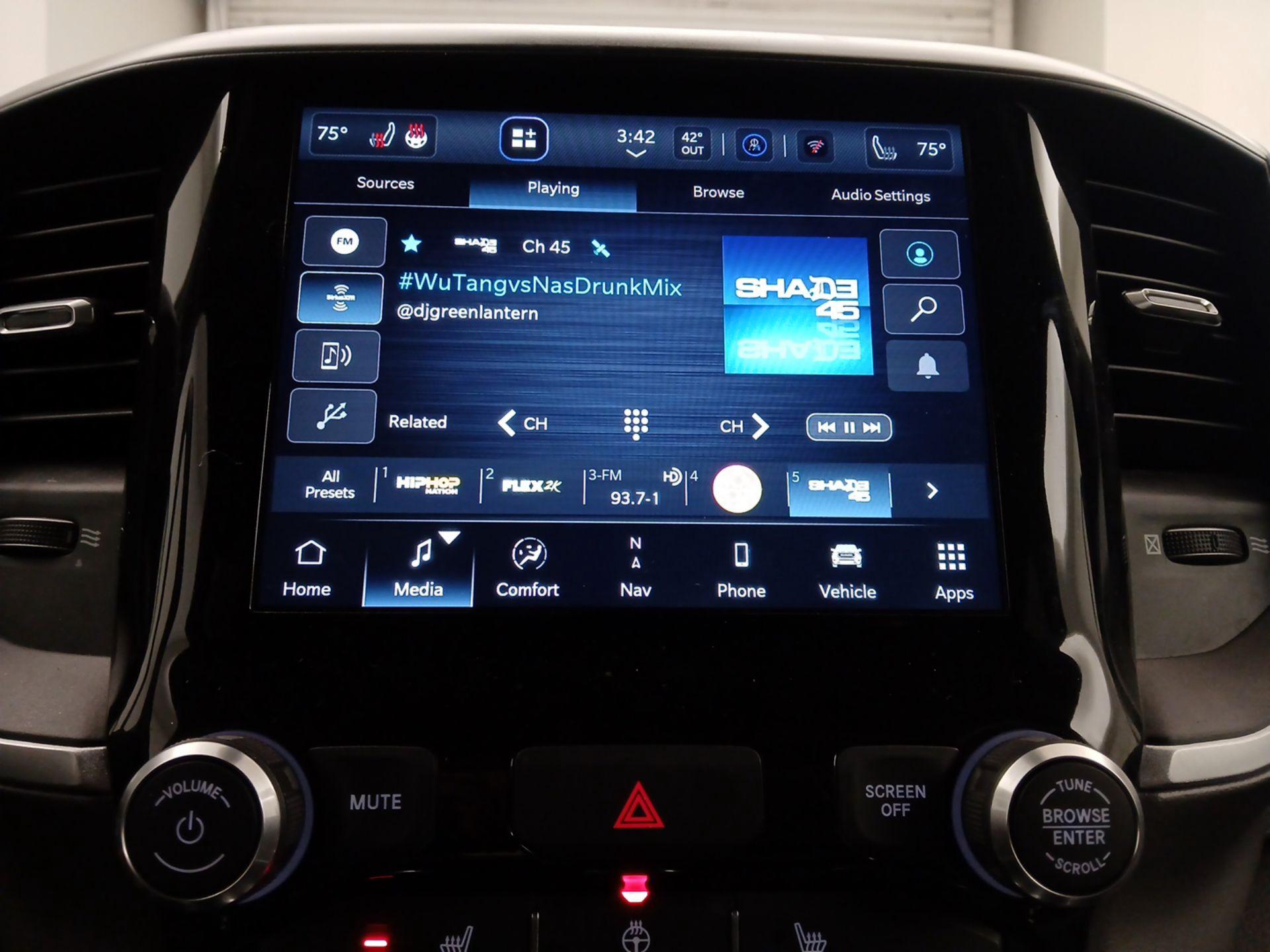 Thumbnail: 2022 RAM 1500 - 16