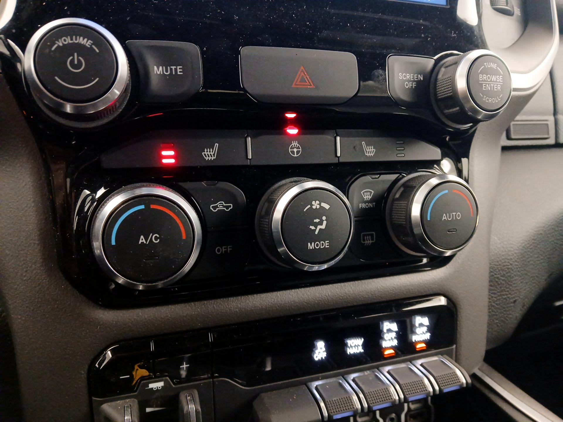 Thumbnail: 2022 RAM 1500 - 17