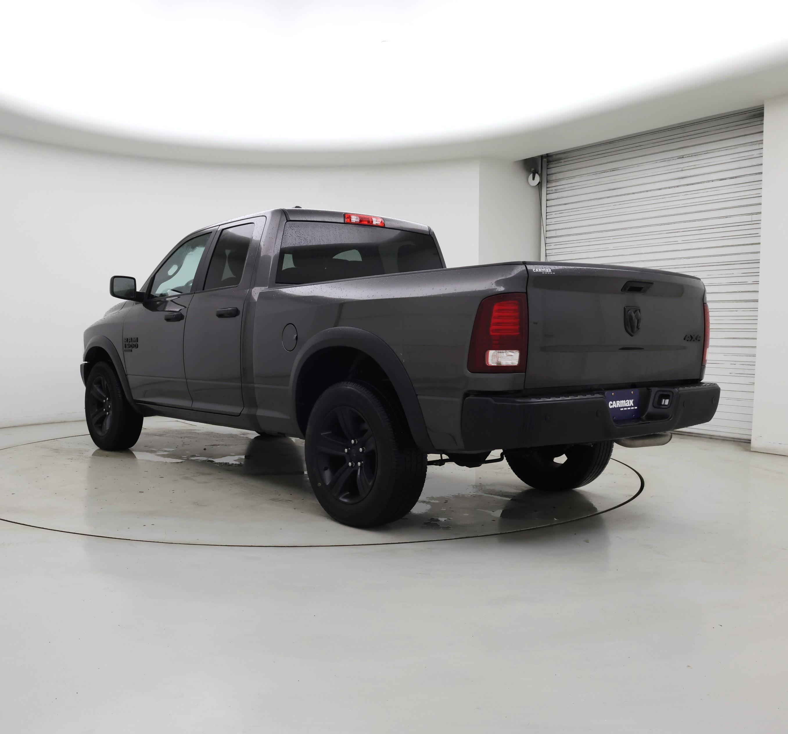 Thumbnail: 2022 RAM 1500 Classic - 2