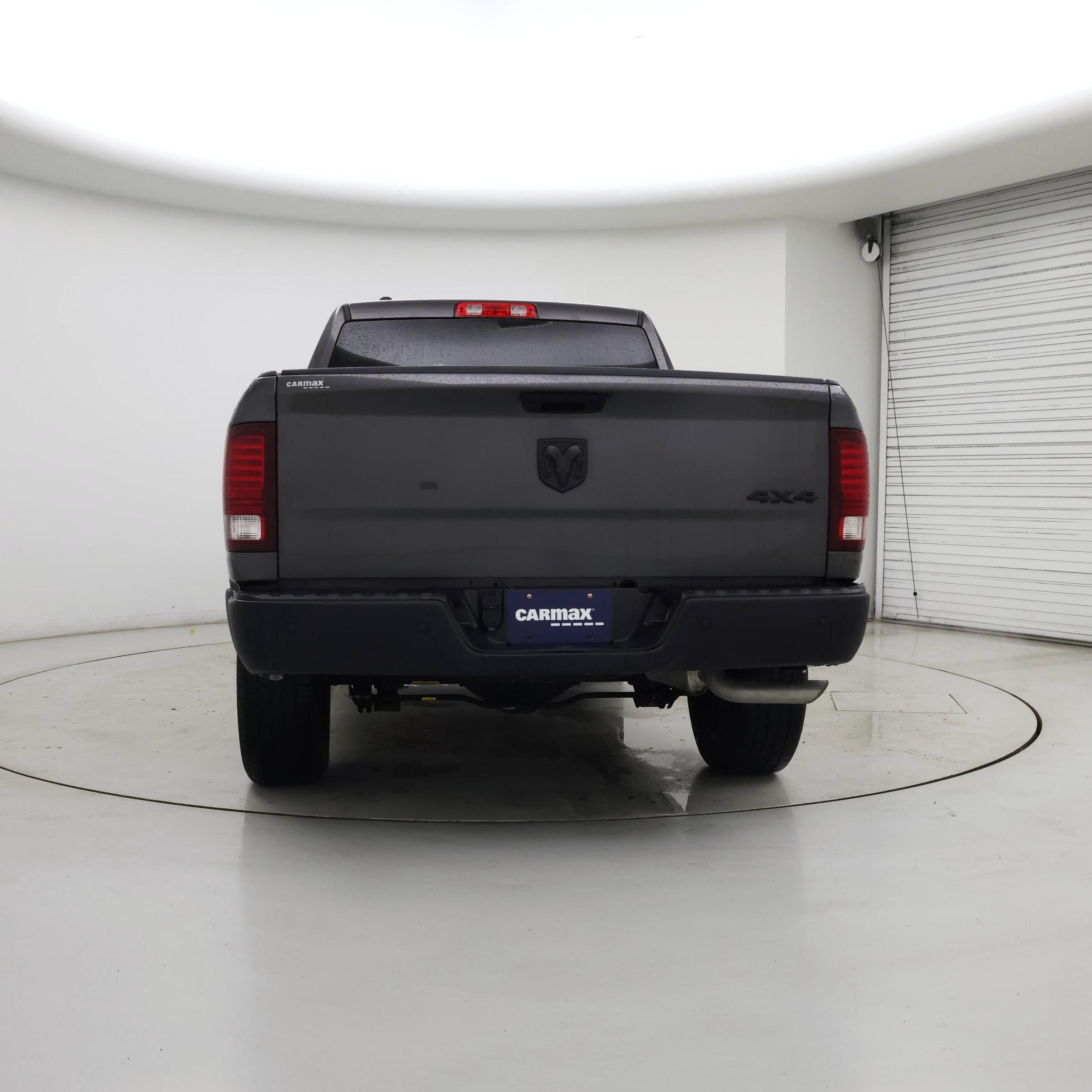 Thumbnail: 2022 RAM 1500 Classic - 6