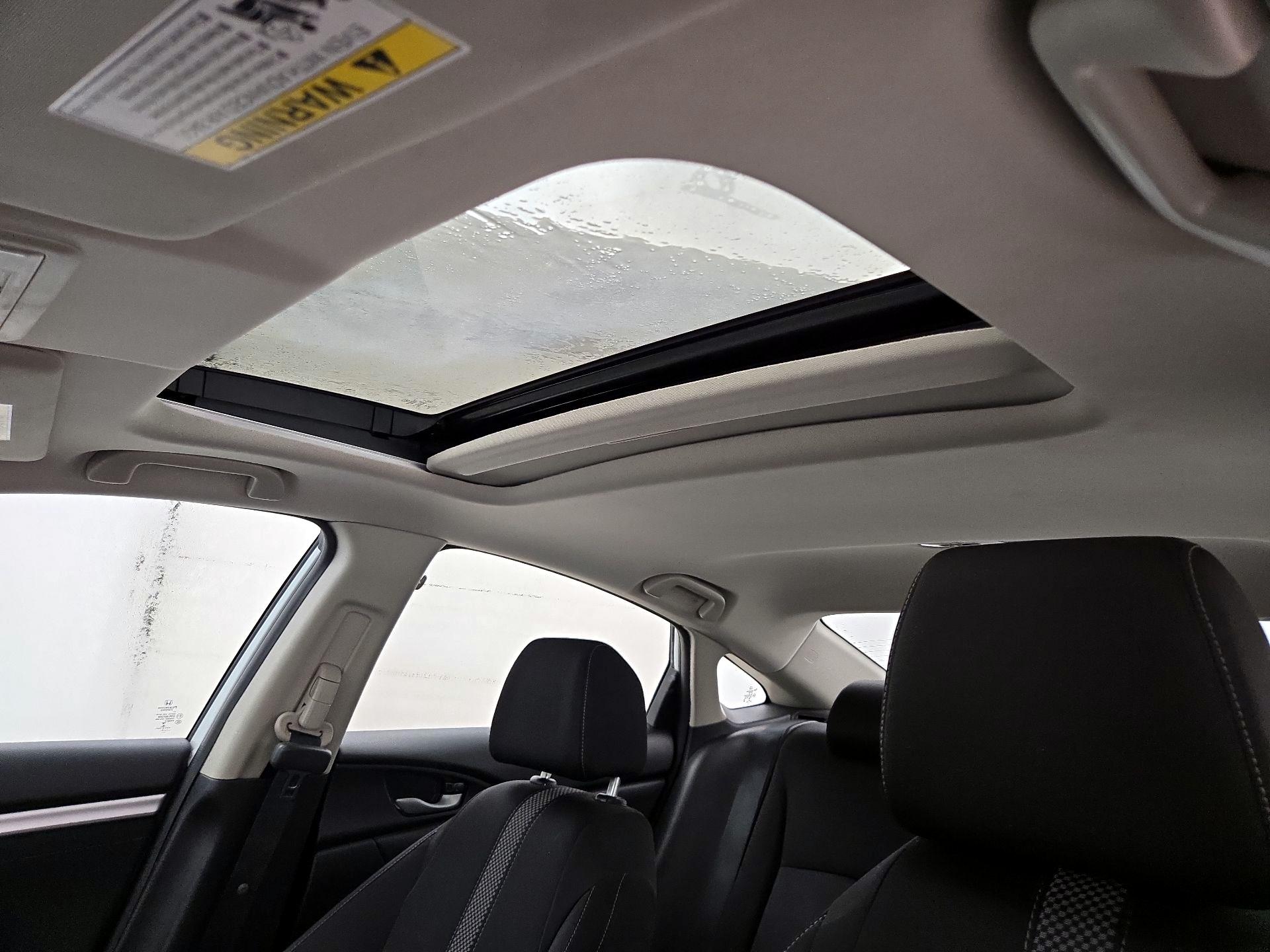 Thumbnail: 2021 Honda Civic - 19