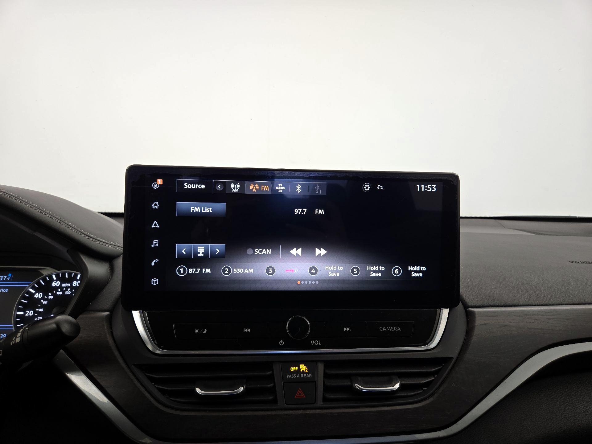 Thumbnail: 2023 Nissan Altima - 15