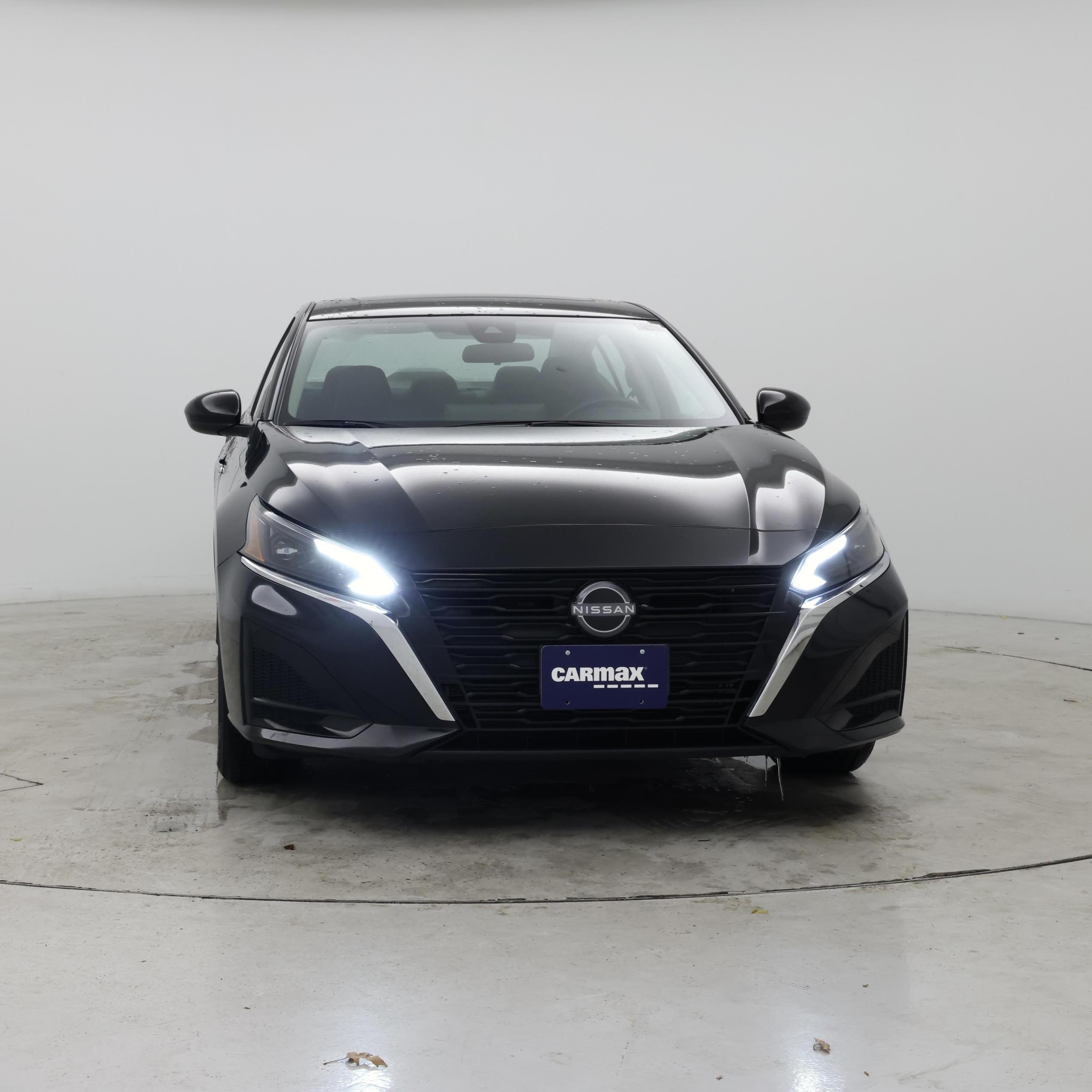 Thumbnail: 2023 Nissan Altima - 5