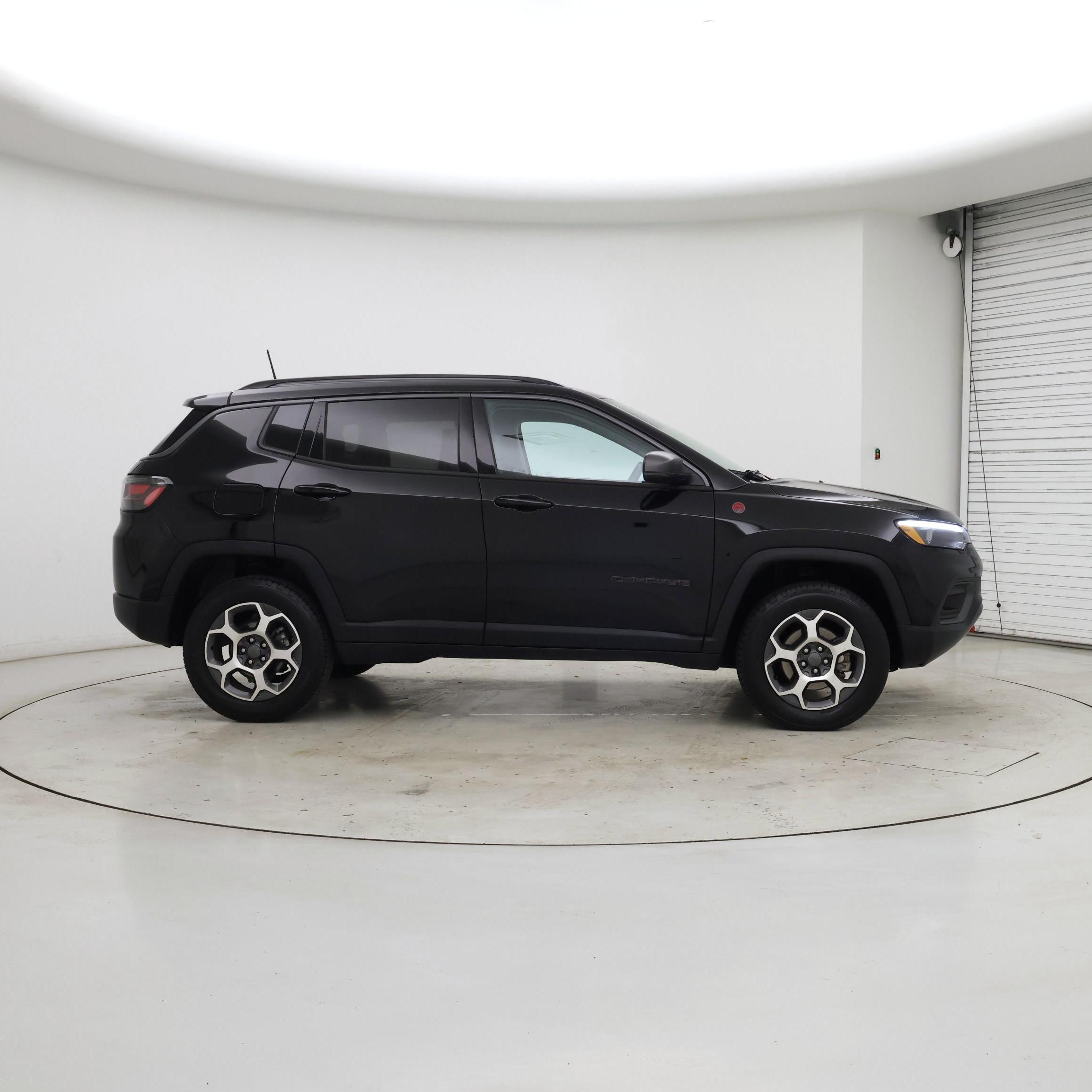 Thumbnail: 2022 Jeep Compass - 7