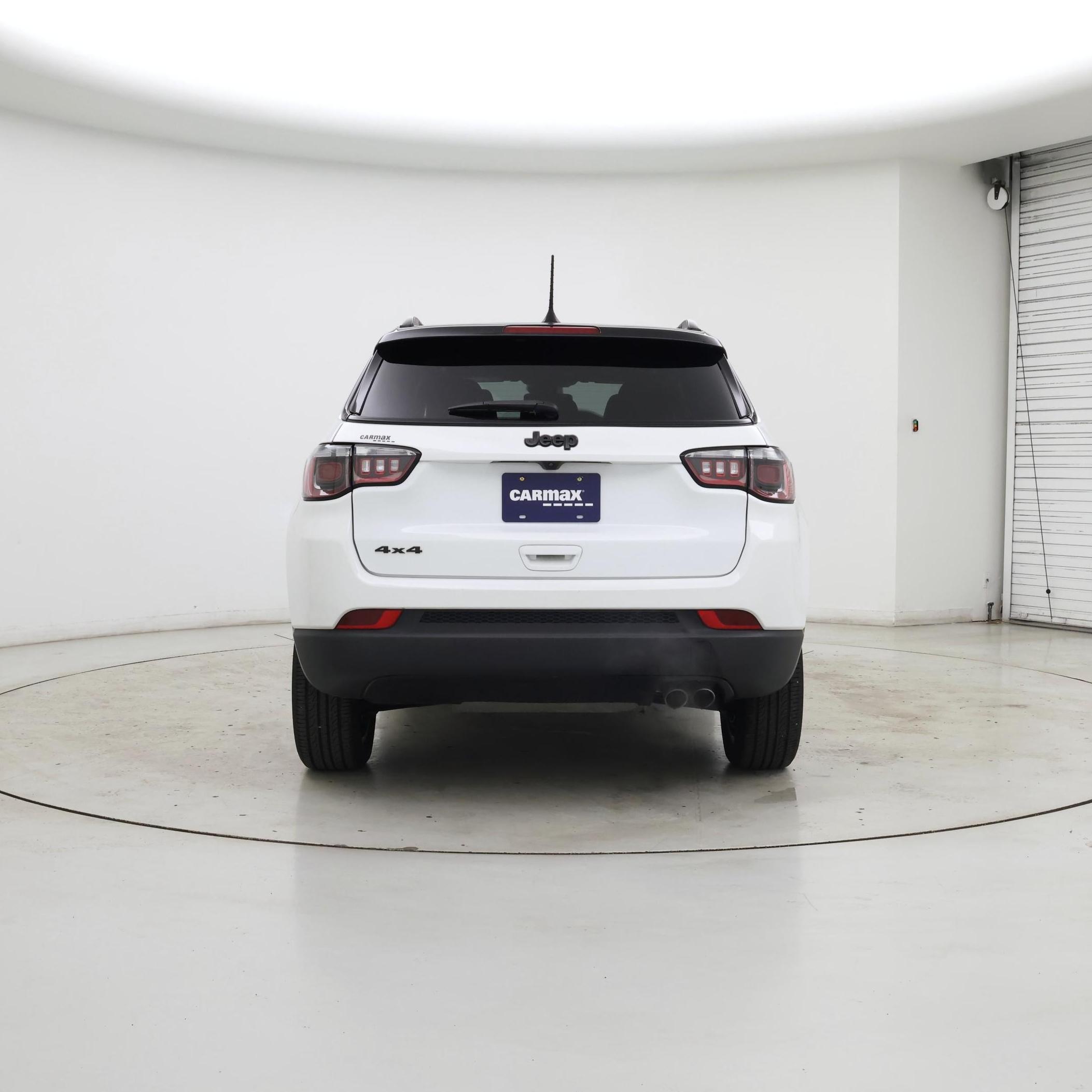 Thumbnail: 2022 Jeep Compass - 6