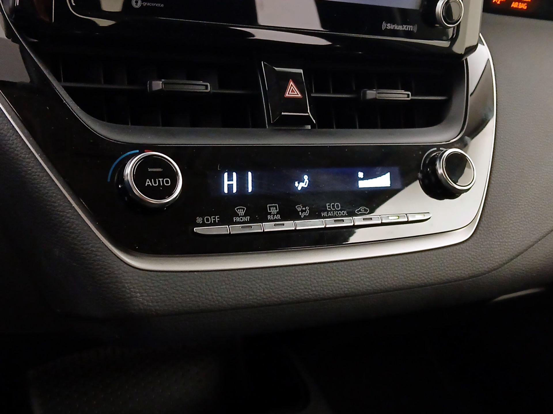 Thumbnail: 2022 Toyota Corolla - 16