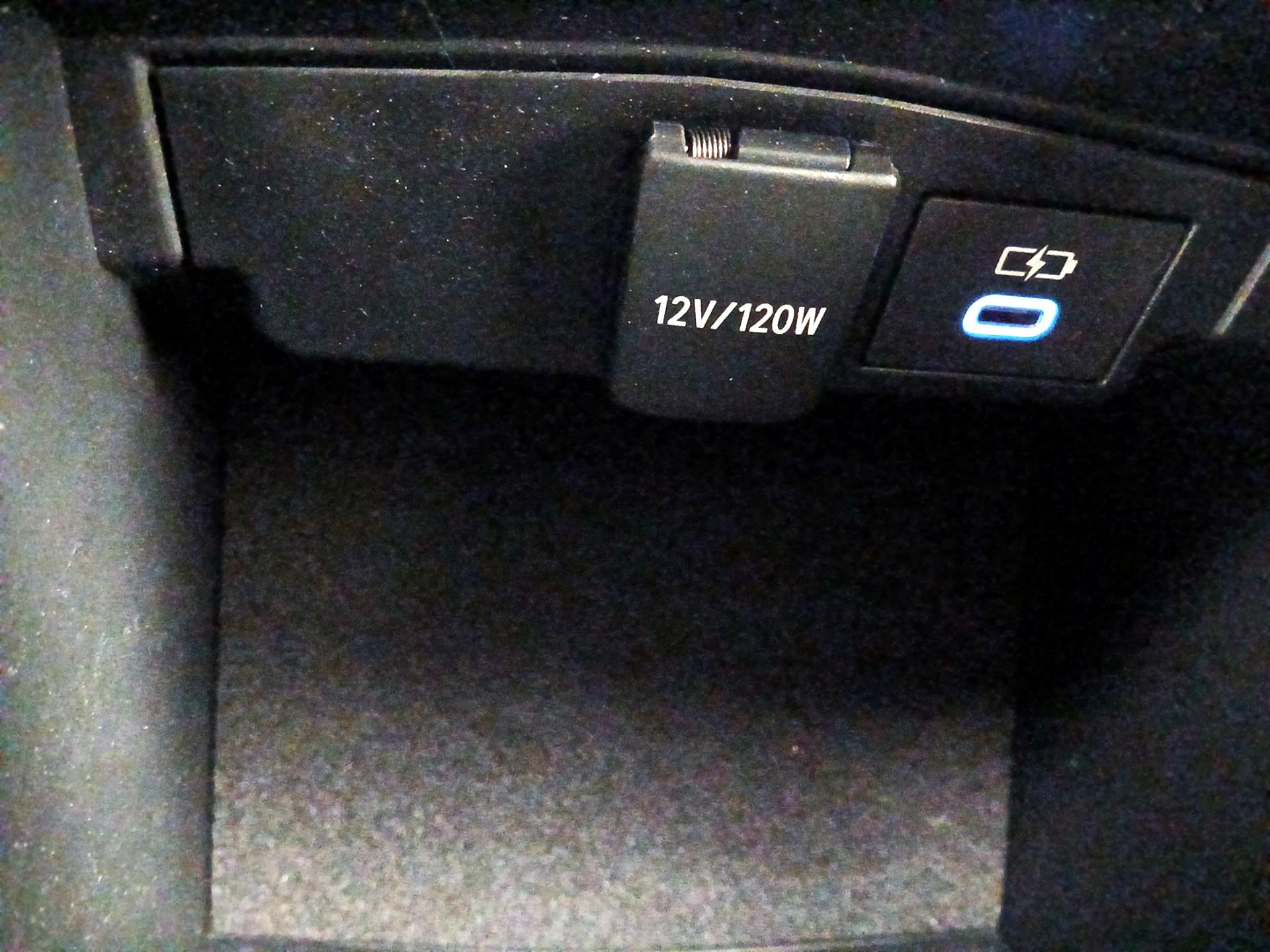 Thumbnail: 2022 Toyota Corolla - 18