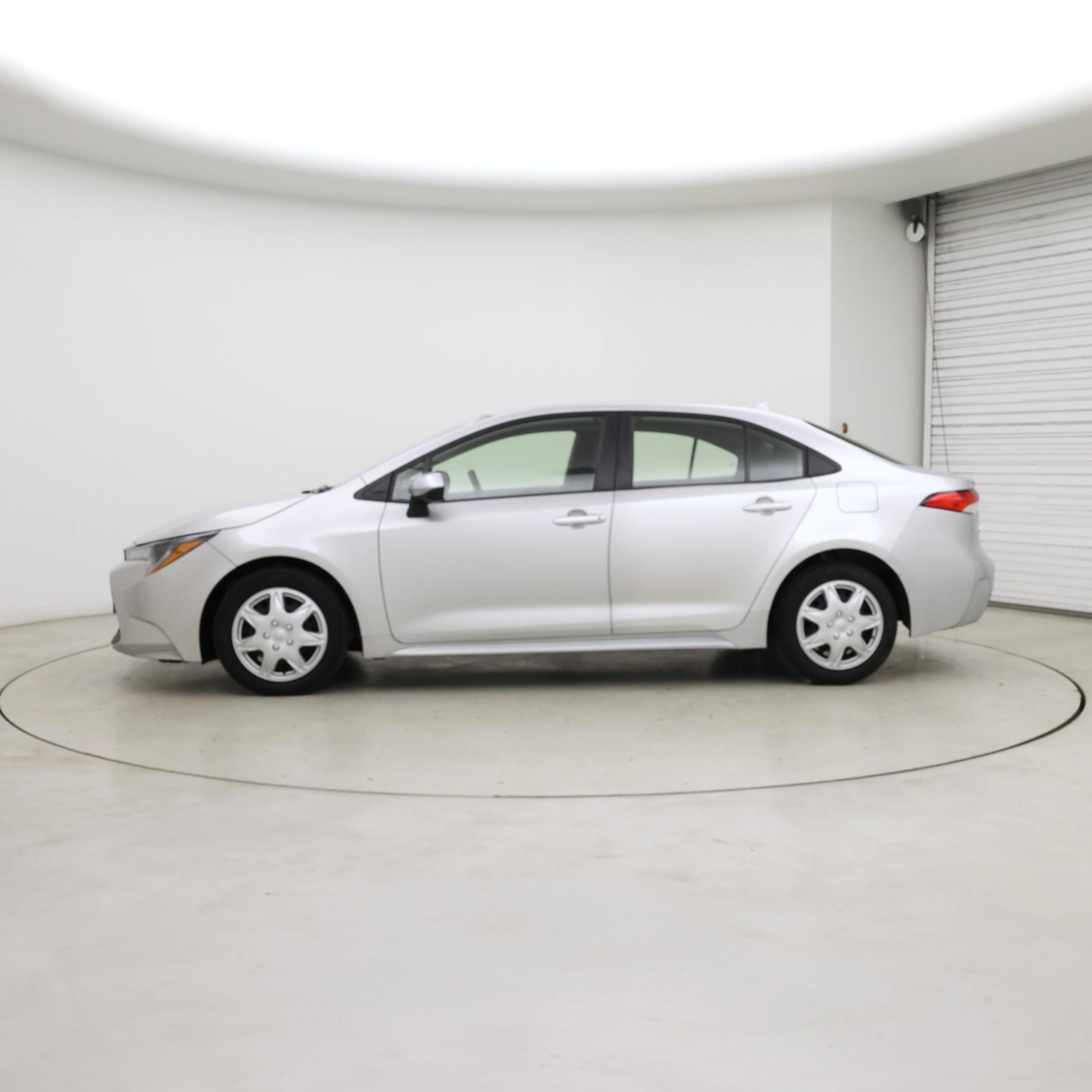 Thumbnail: 2022 Toyota Corolla - 3