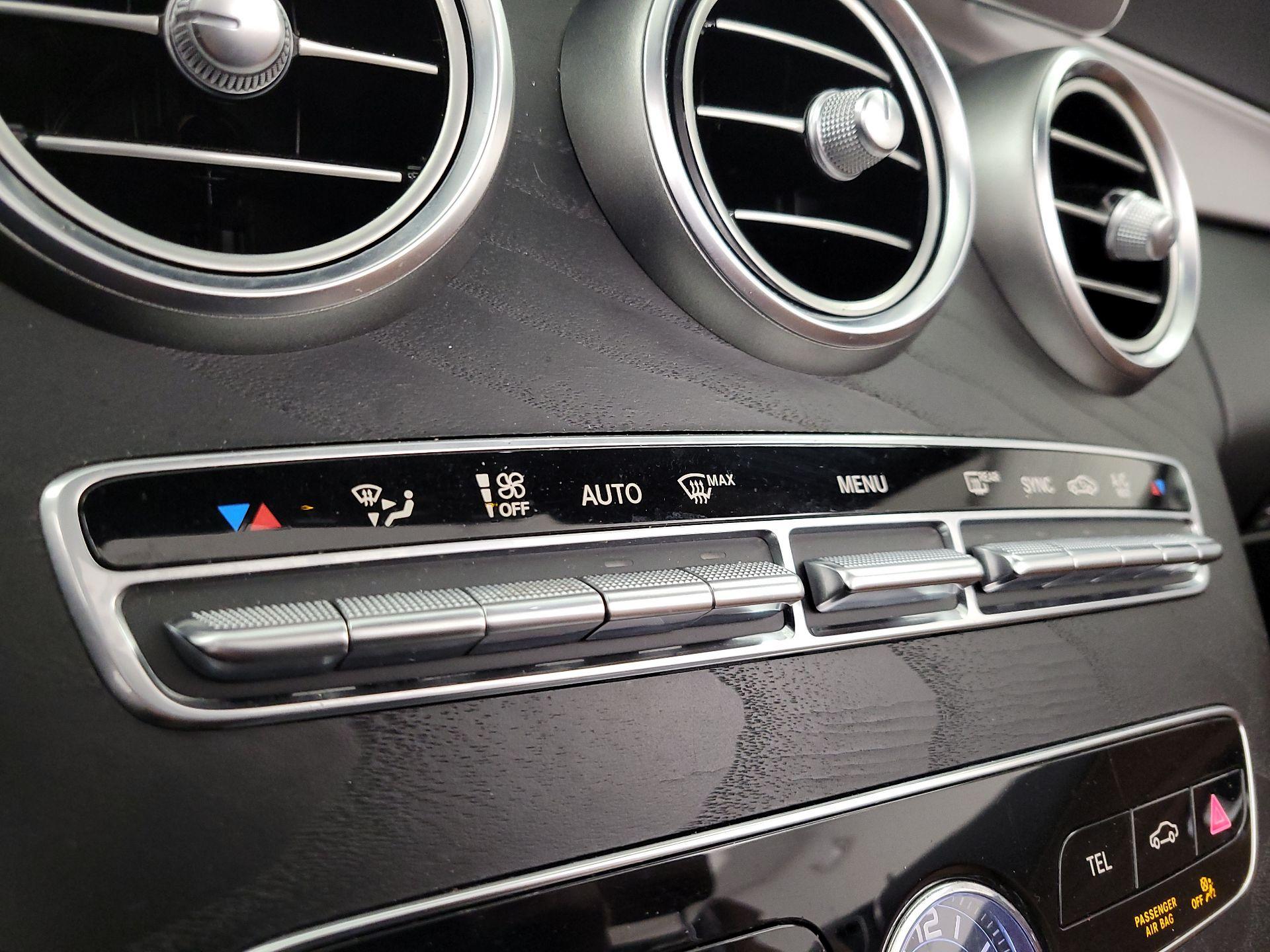 Thumbnail: 2020 Mercedes-Benz C-Class - 17