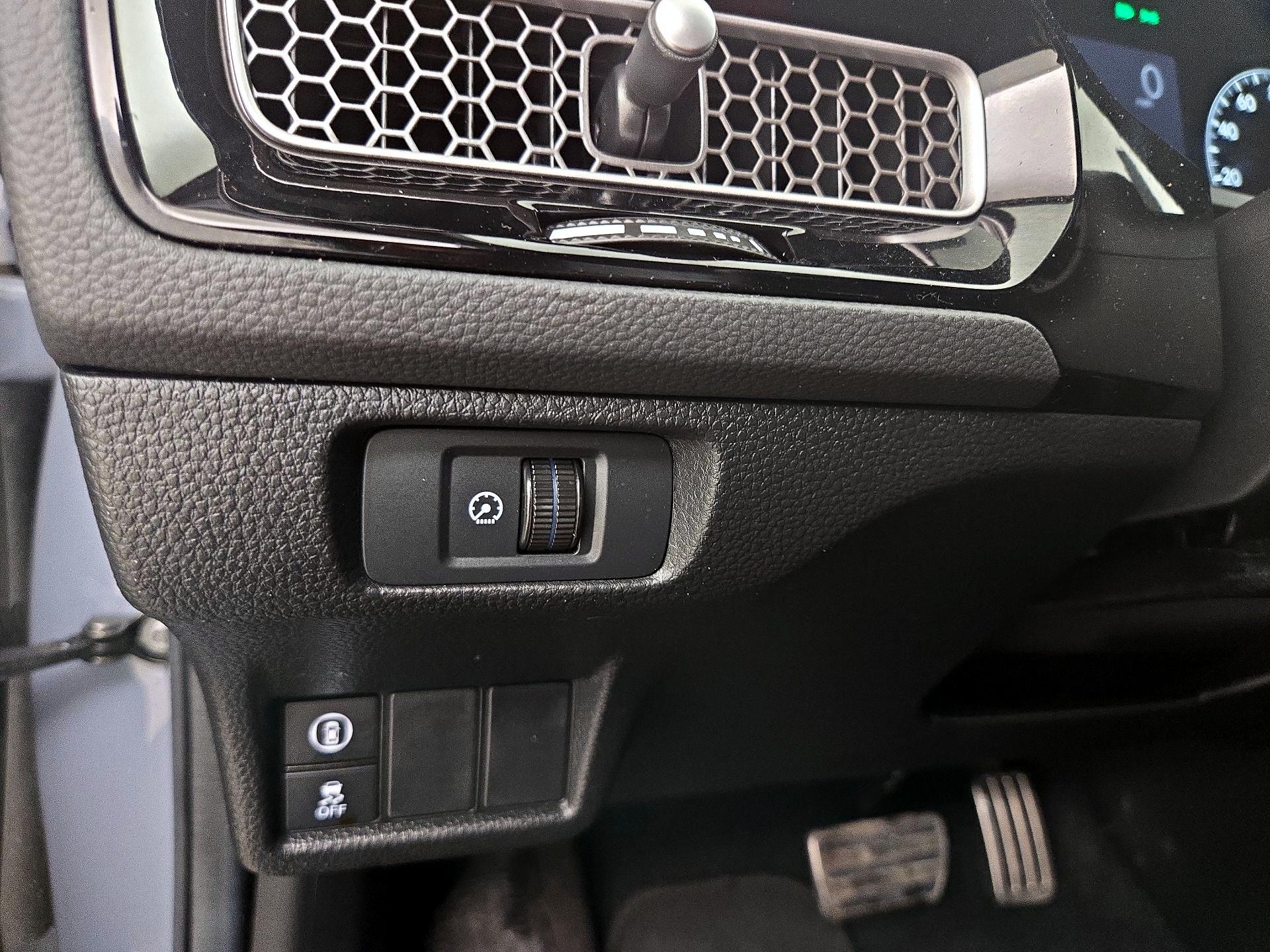 Thumbnail: 2024 Honda Civic - 13