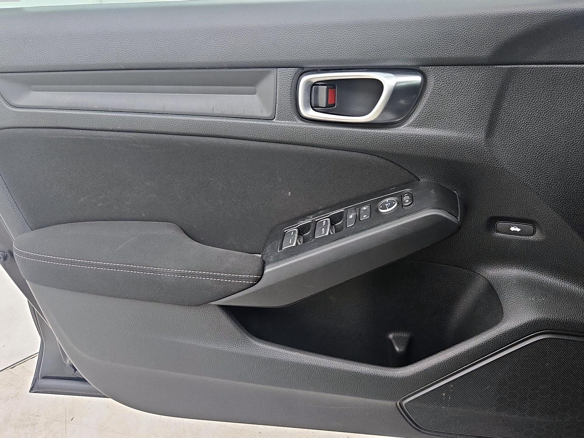 Thumbnail: 2024 Honda Civic - 12