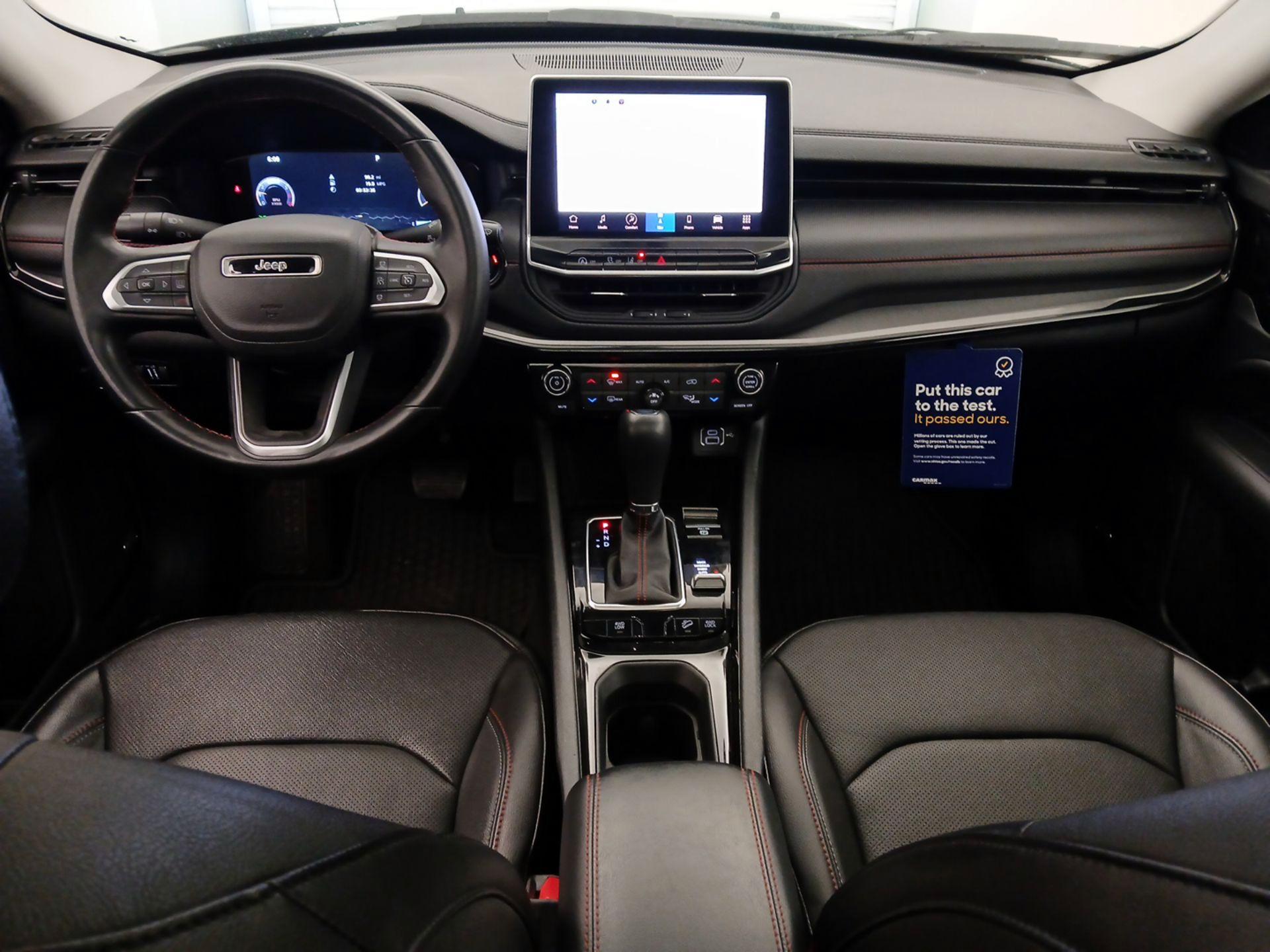 Thumbnail: 2022 Jeep Compass - 9