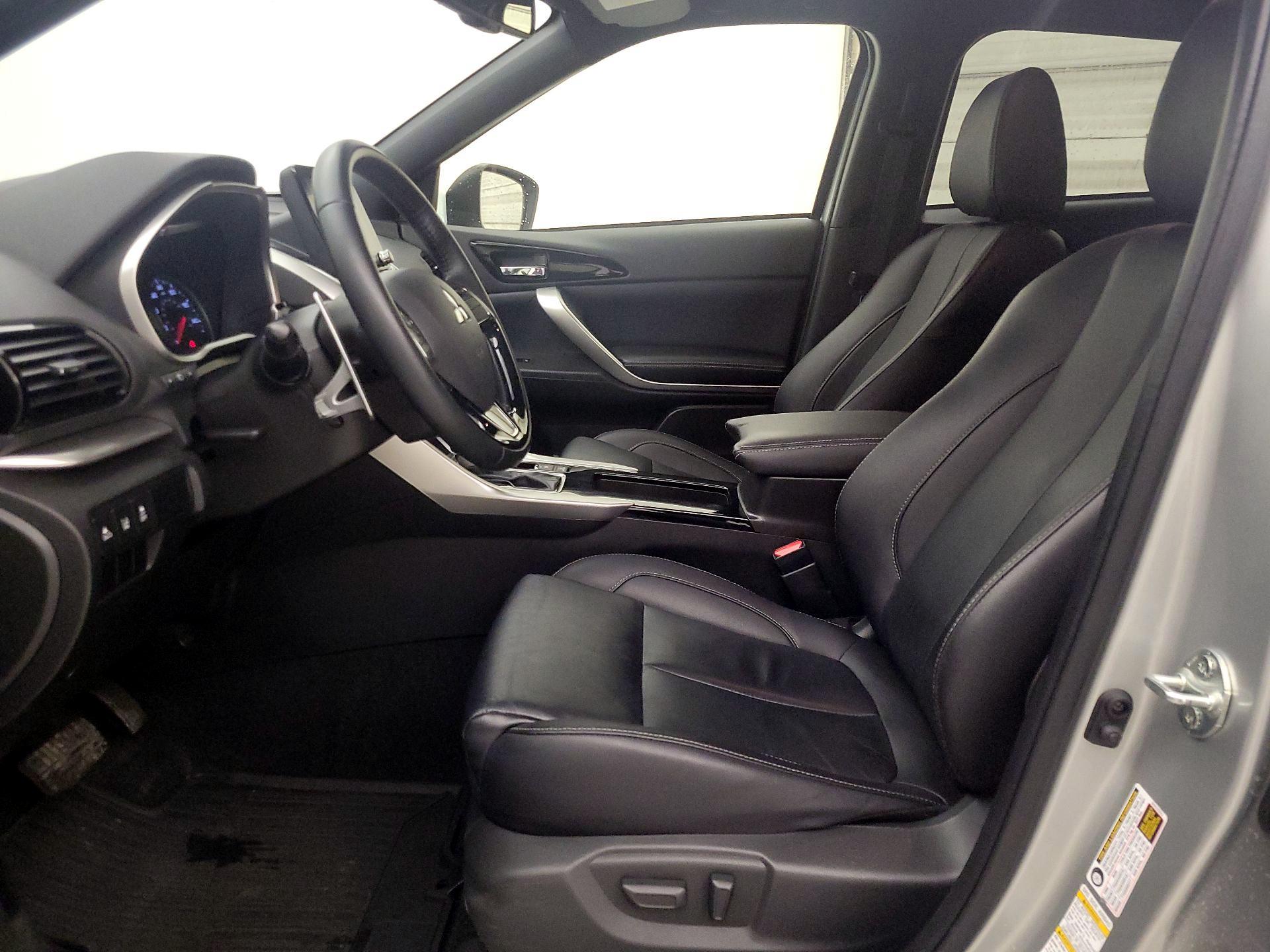 Thumbnail: 2022 Mitsubishi Eclipse Cross - 11