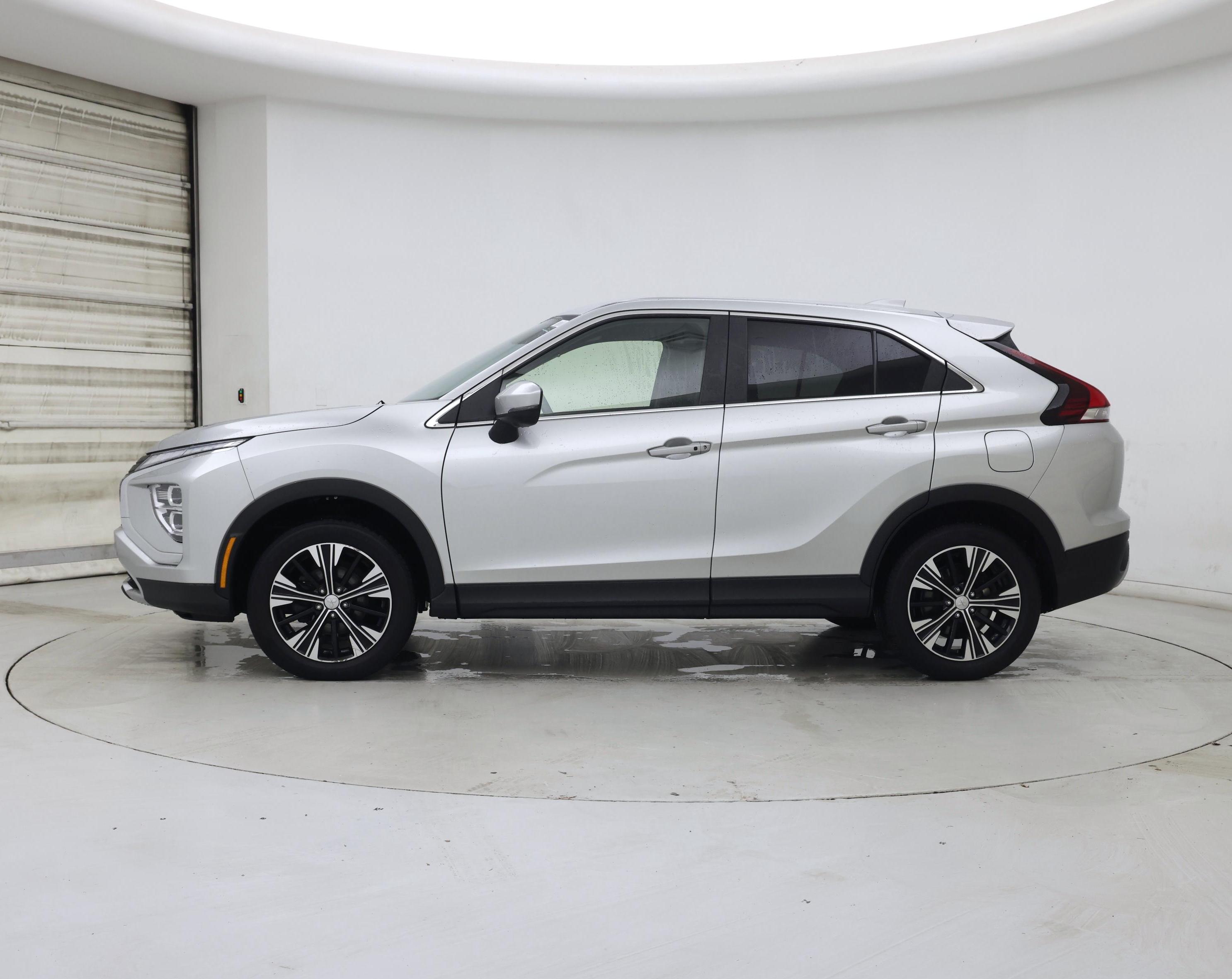 Thumbnail: 2022 Mitsubishi Eclipse Cross - 3