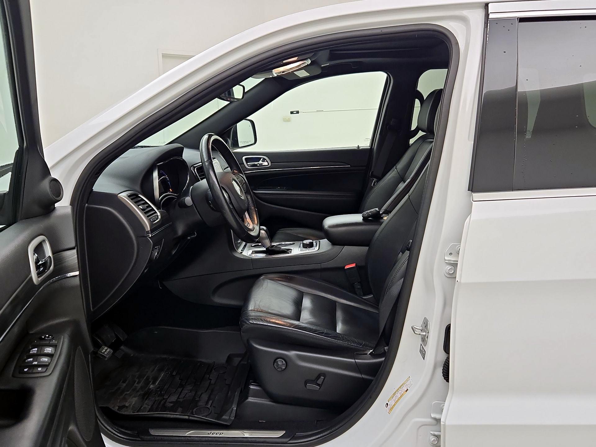 Thumbnail: 2021 Jeep Grand Cherokee - 11