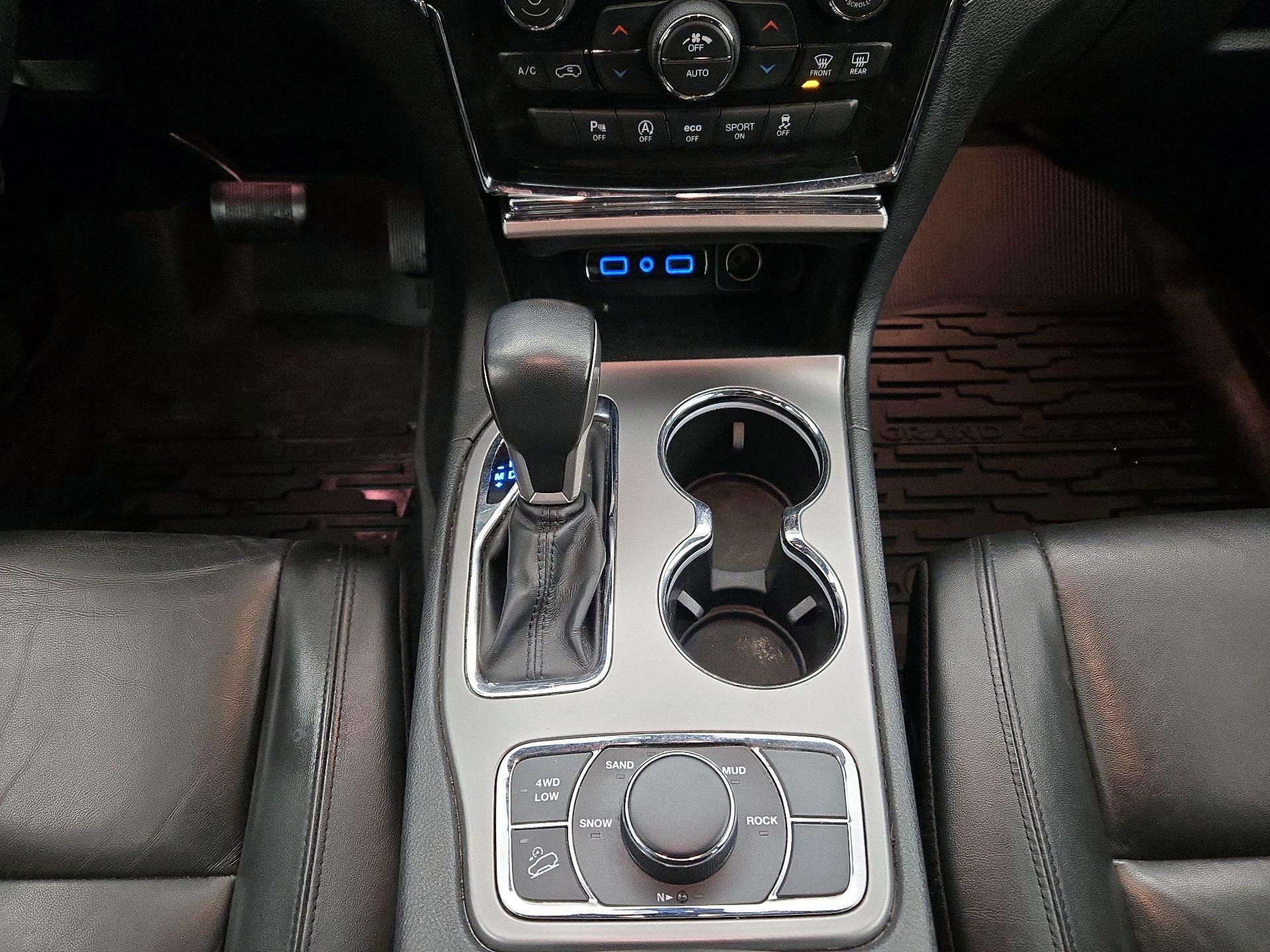 Thumbnail: 2021 Jeep Grand Cherokee - 18