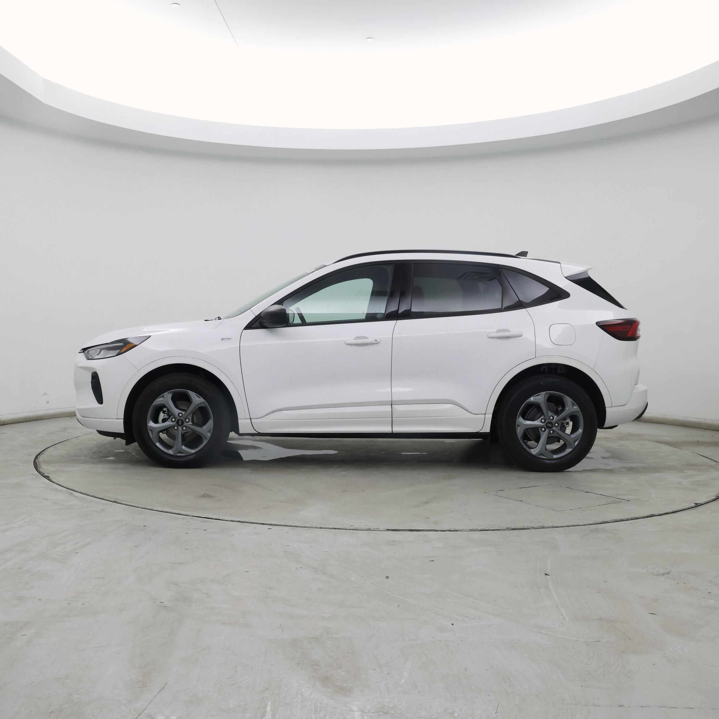 Thumbnail: 2023 Ford Escape - 3