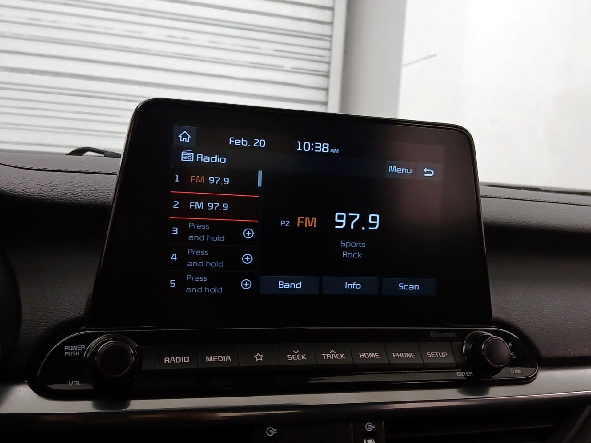 Thumbnail: 2021 Kia Forte - 15