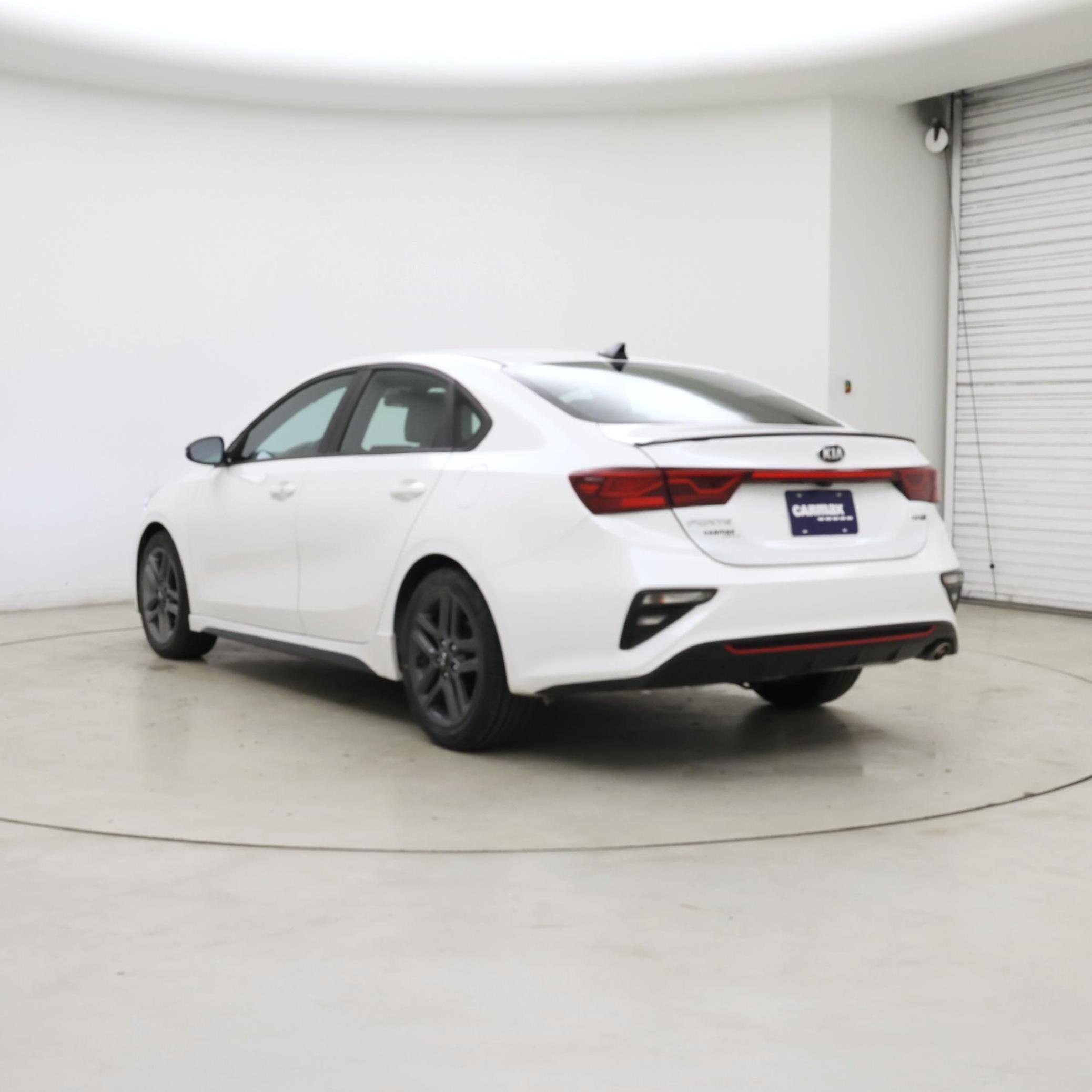 Thumbnail: 2021 Kia Forte - 2