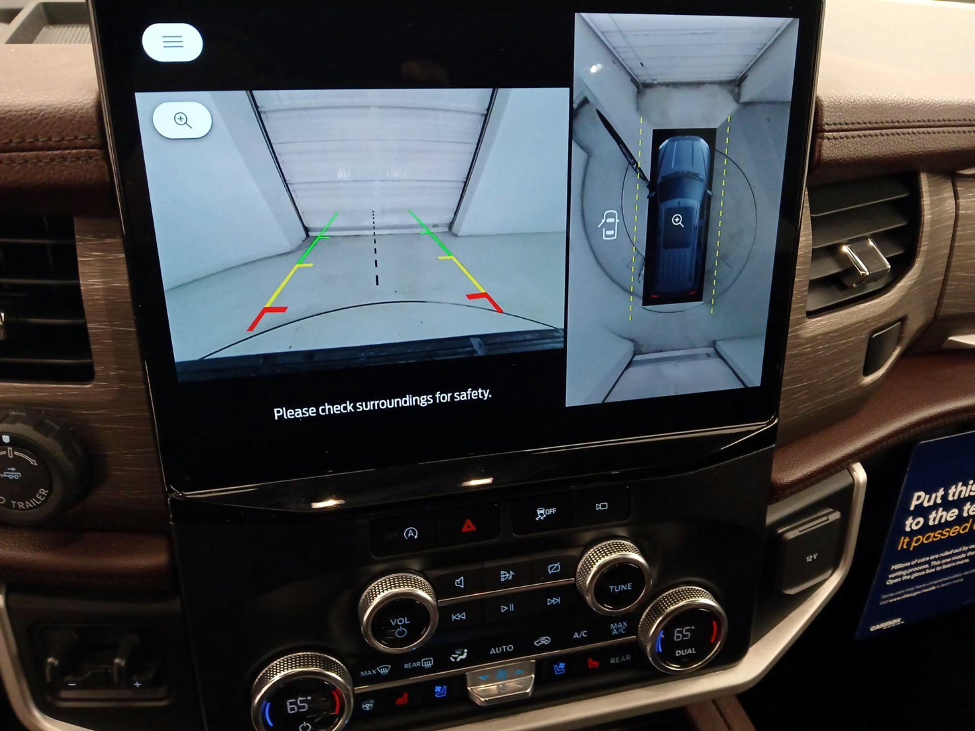 Thumbnail: 2023 Ford Expedition - 15