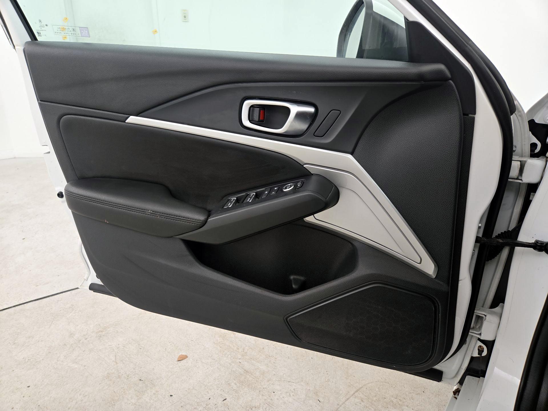 Thumbnail: 2023 Acura Integra - 12