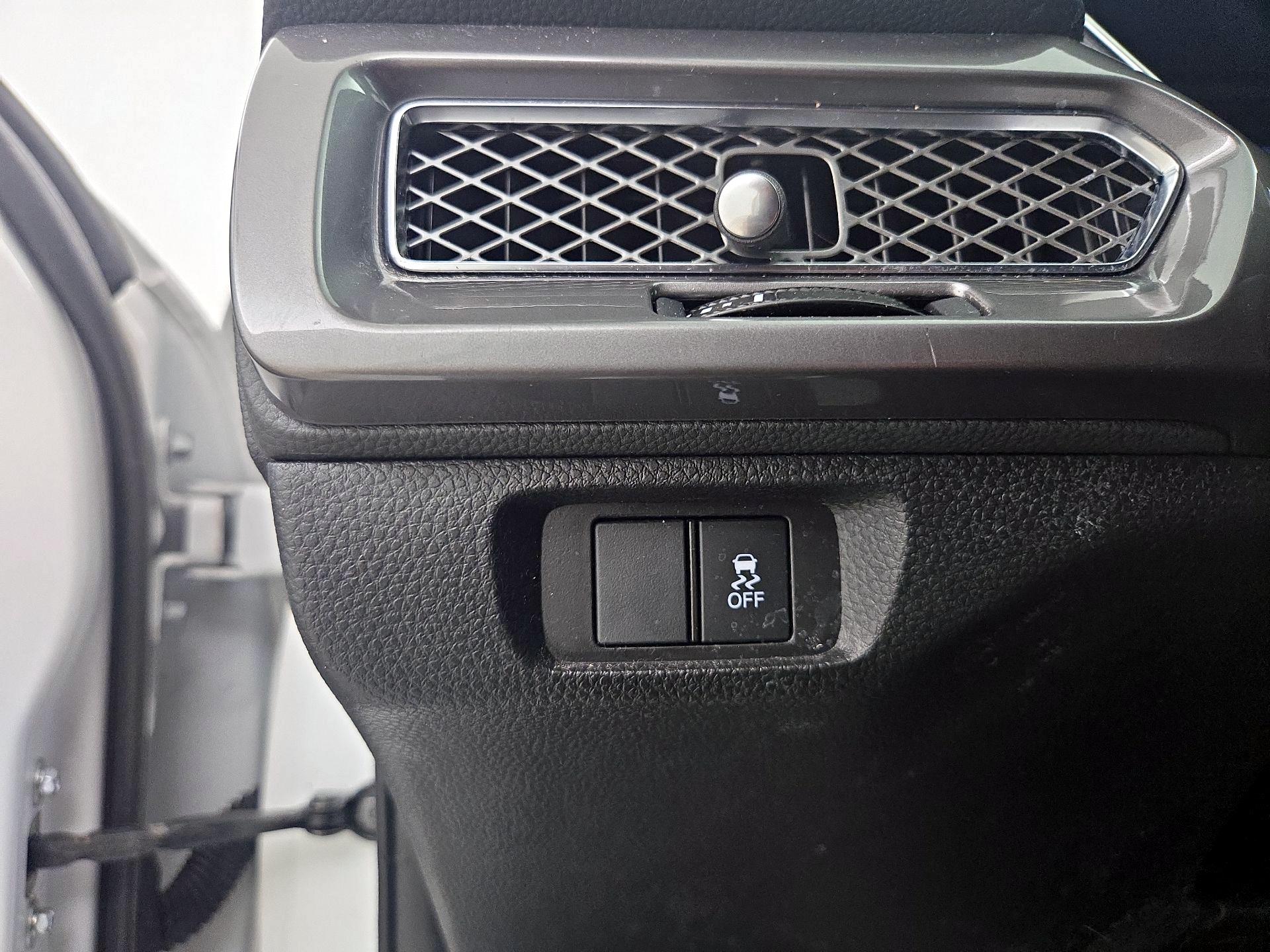 Thumbnail: 2023 Acura Integra - 13