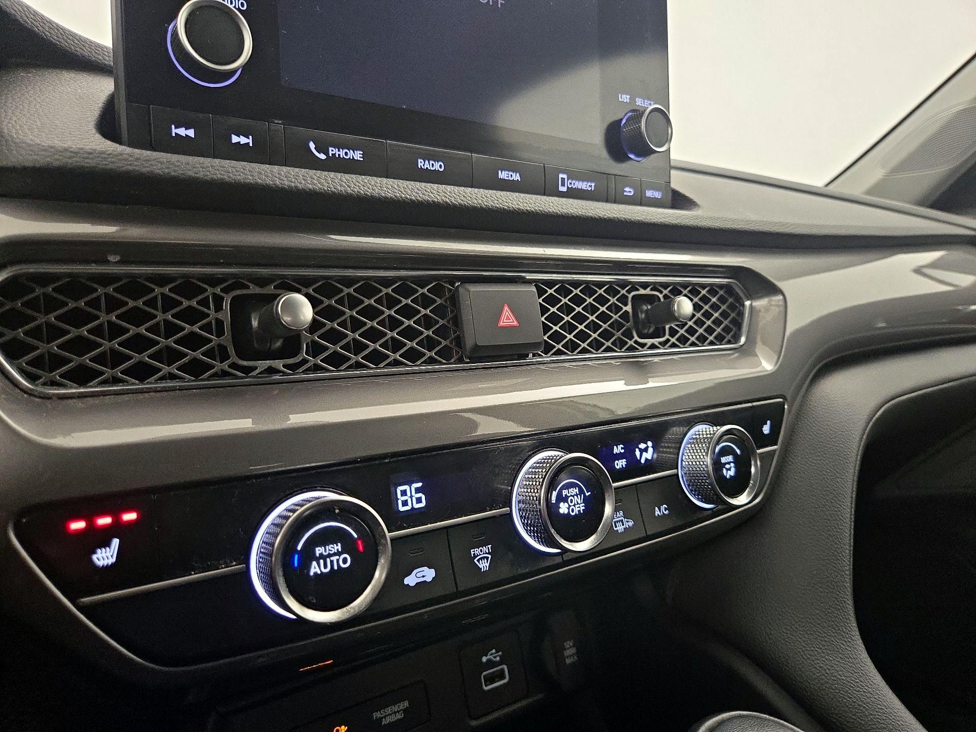 Thumbnail: 2023 Acura Integra - 16