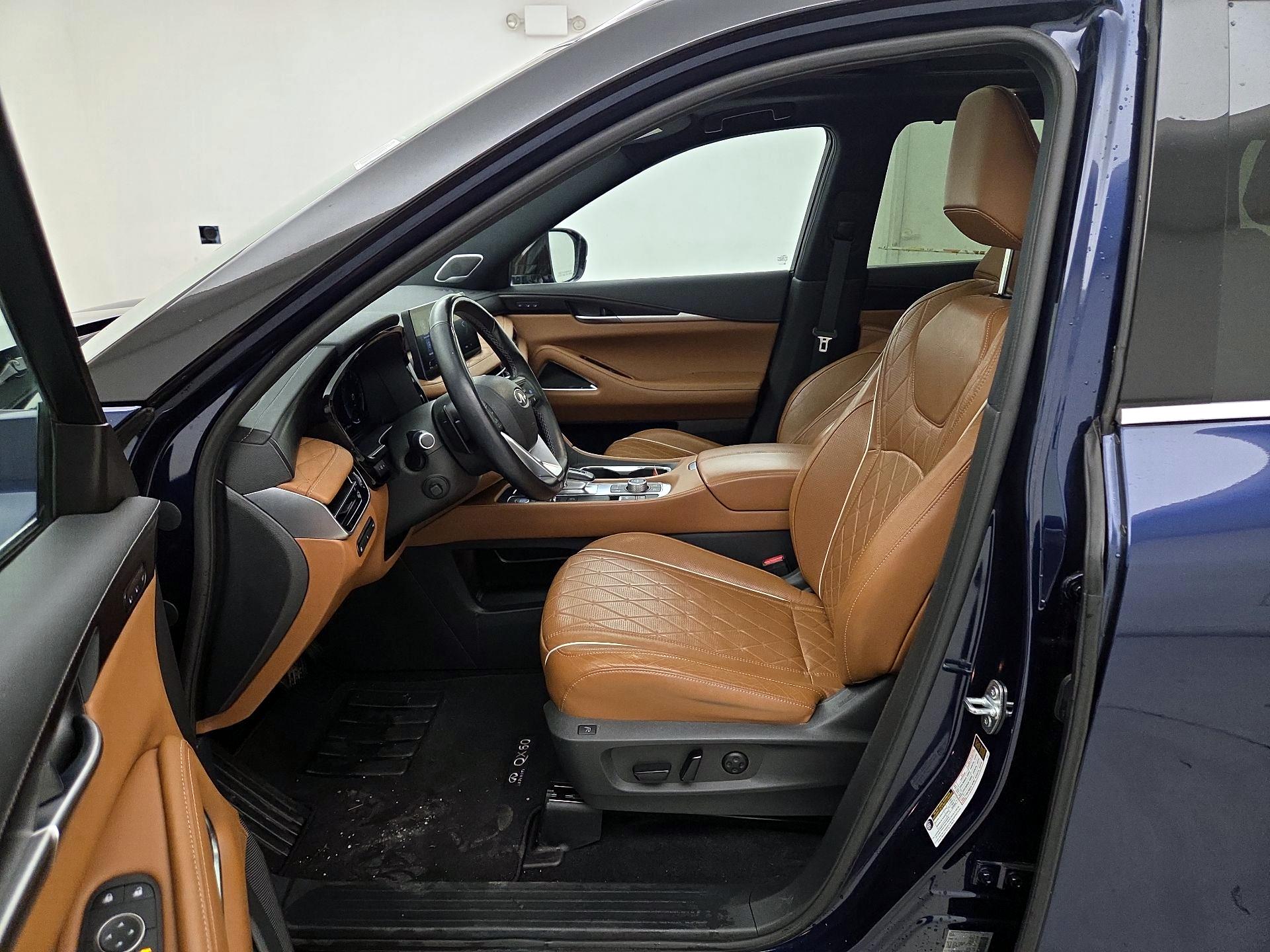 Thumbnail: 2022 INFINITI QX60 - 11