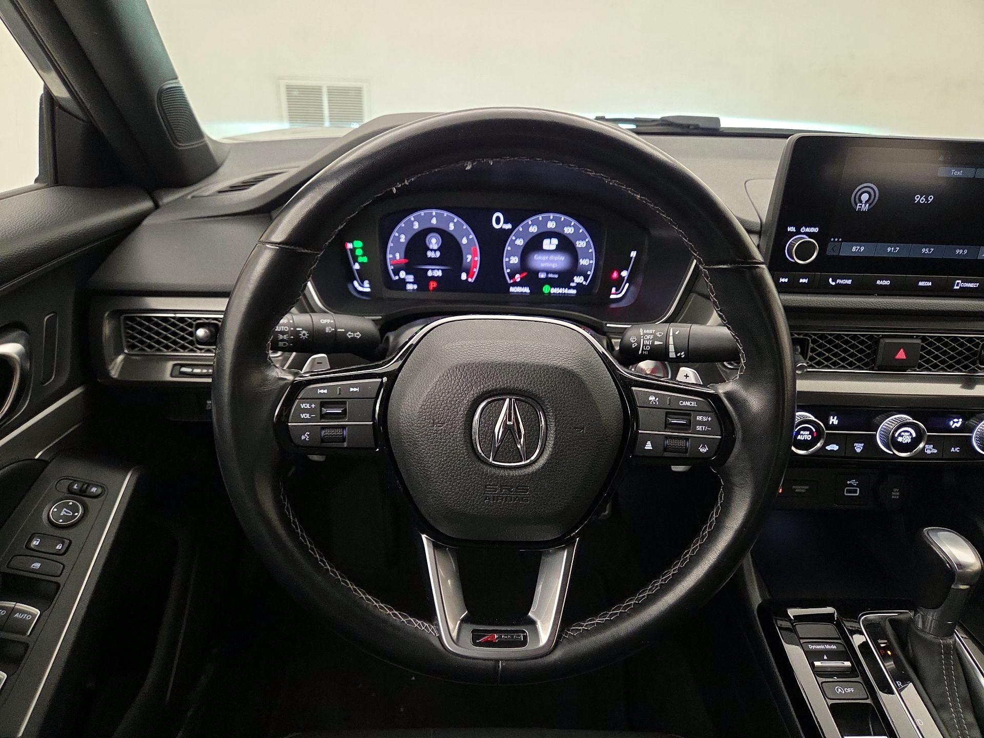 Thumbnail: 2023 Acura Integra - 10