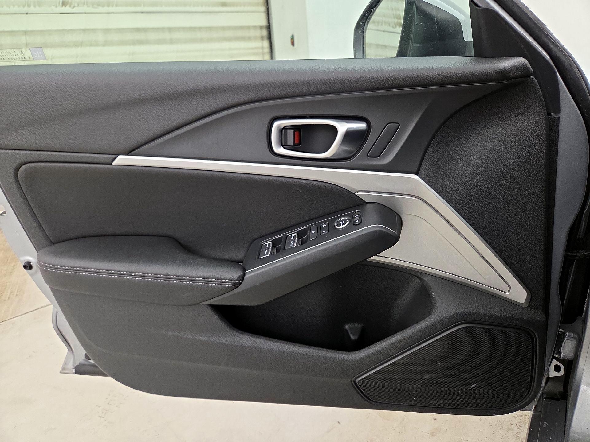 Thumbnail: 2023 Acura Integra - 12